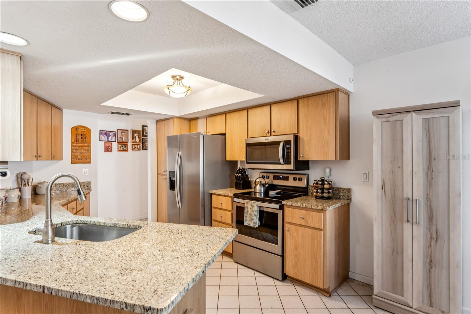 Image 8 of 64 For 4527 Goldcoast Avenue