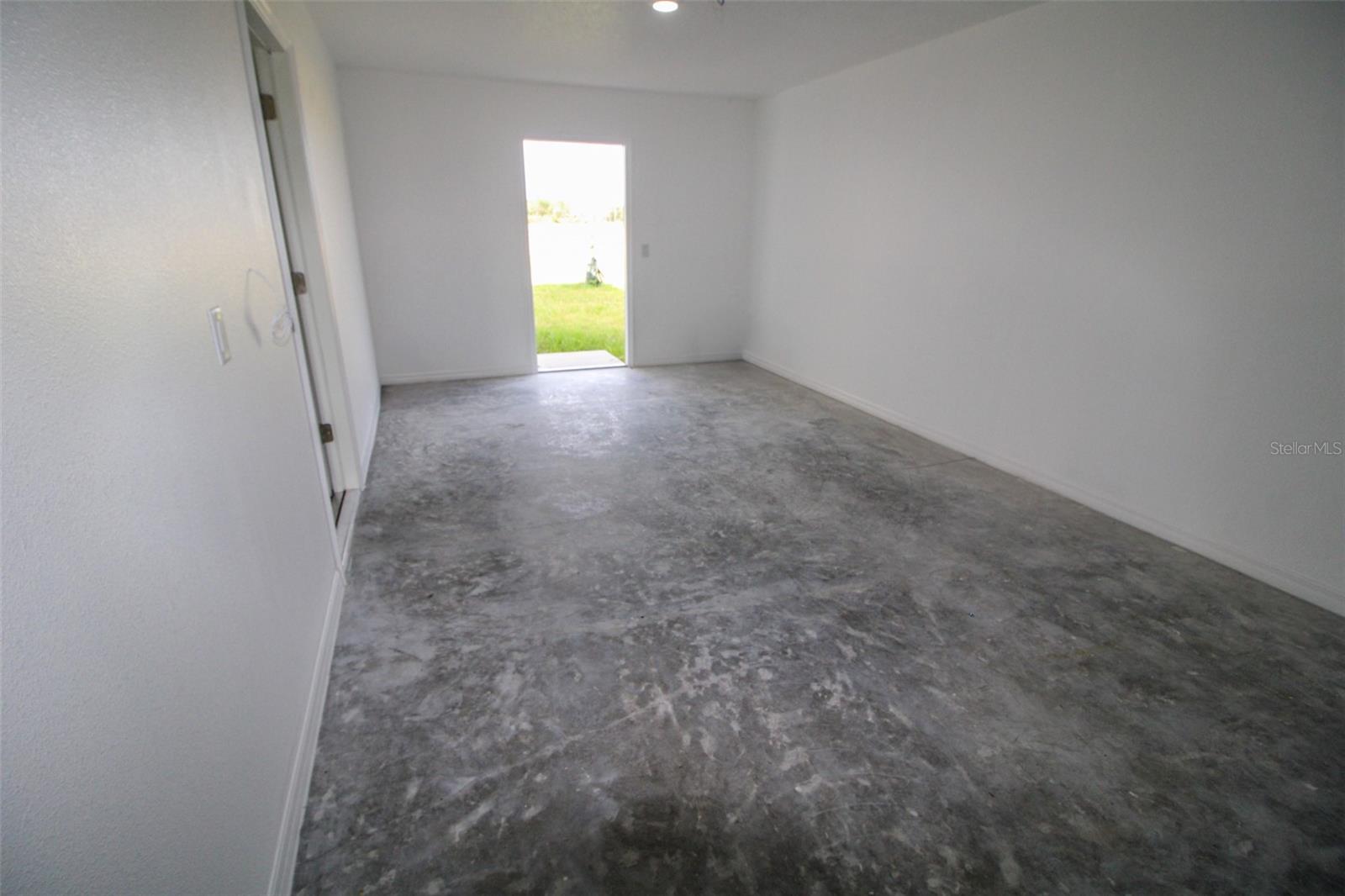 Image 12 of 35 For 9816 Allison Drive