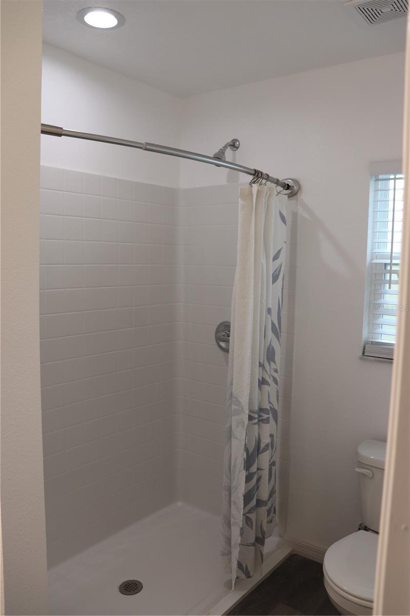 Image 18 of 35 For 9816 Allison Drive