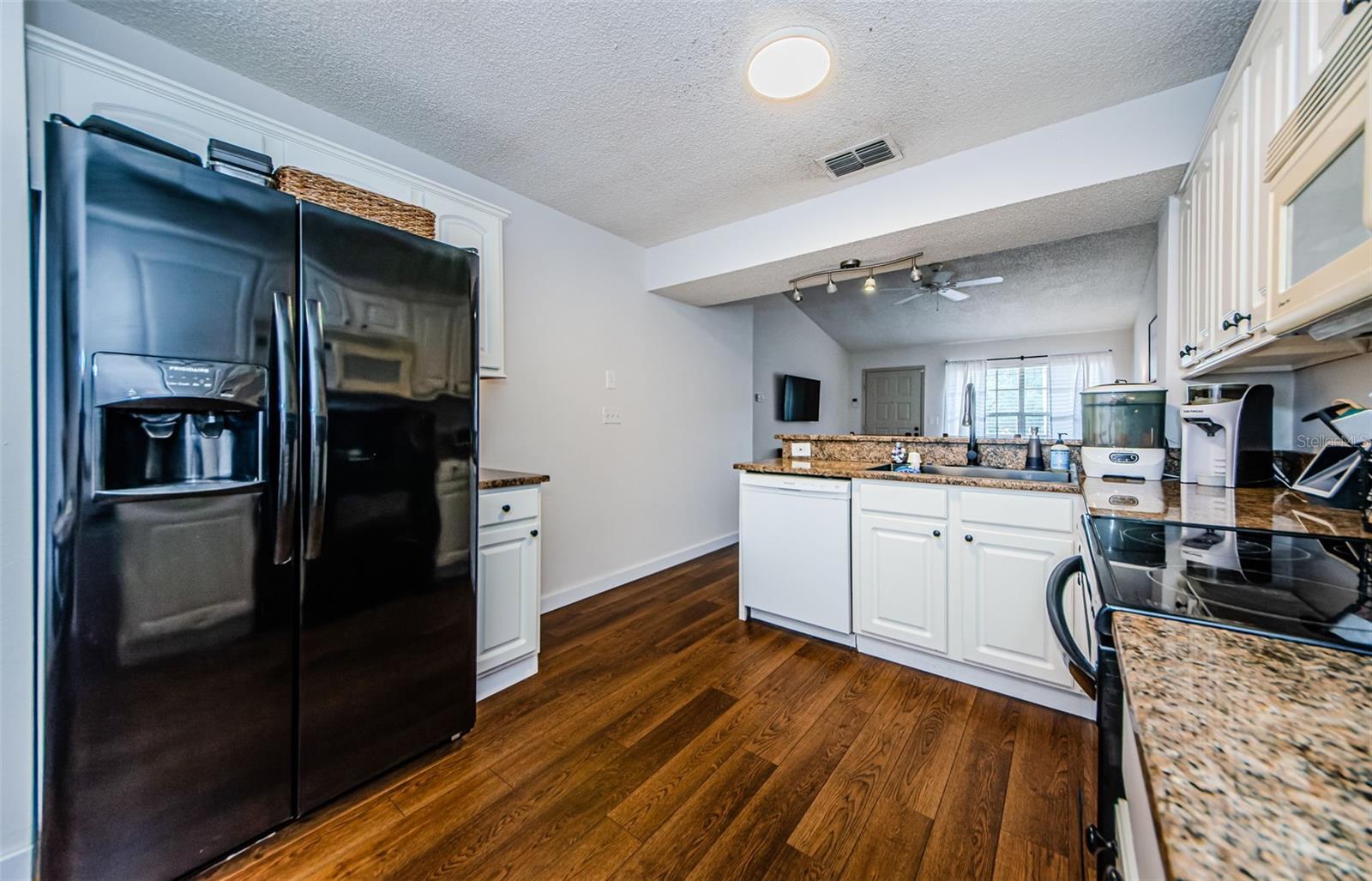 Image 12 of 60 For 7807 Hardwick Drive 123