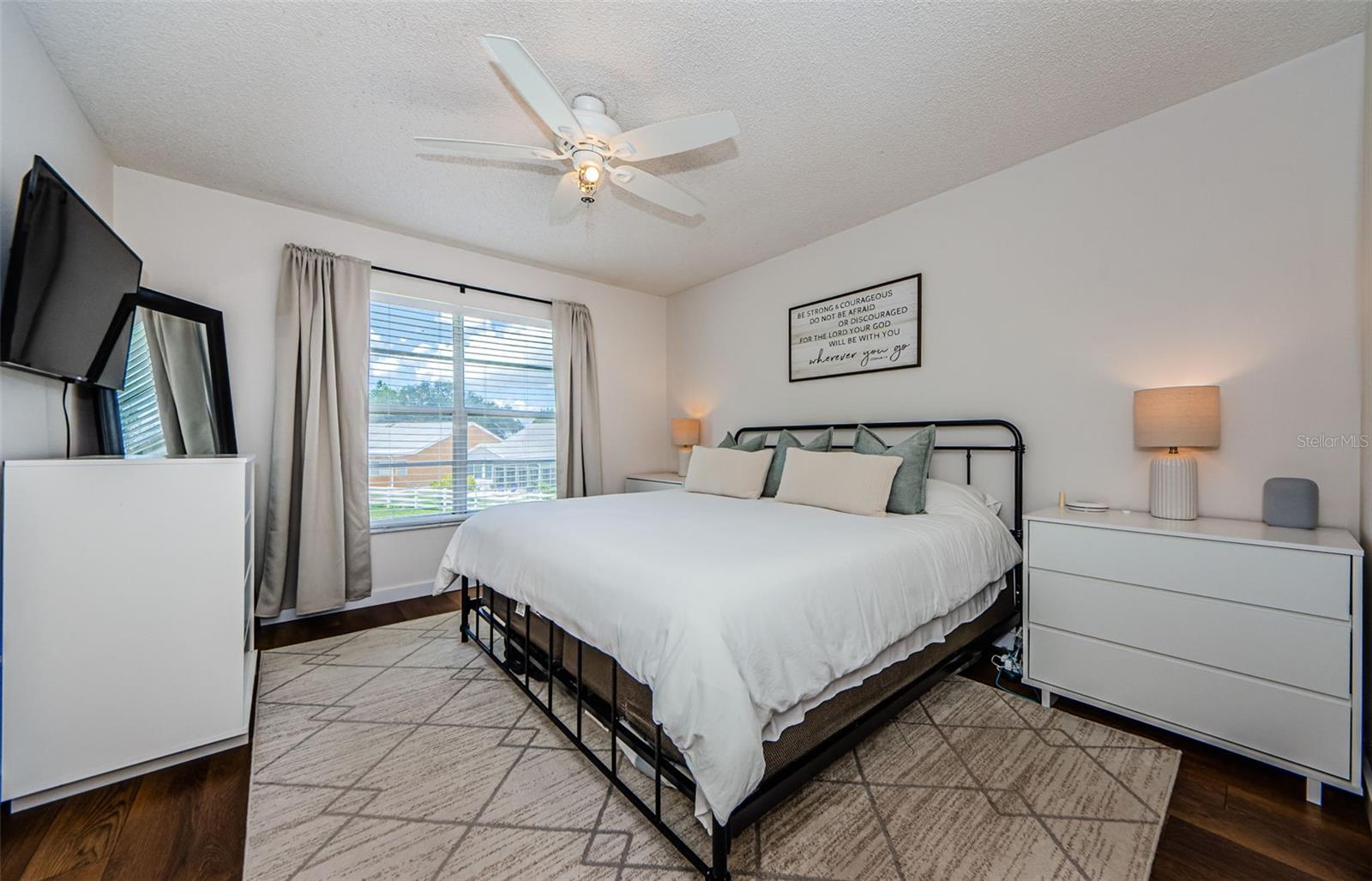 Image 18 of 60 For 7807 Hardwick Drive 123