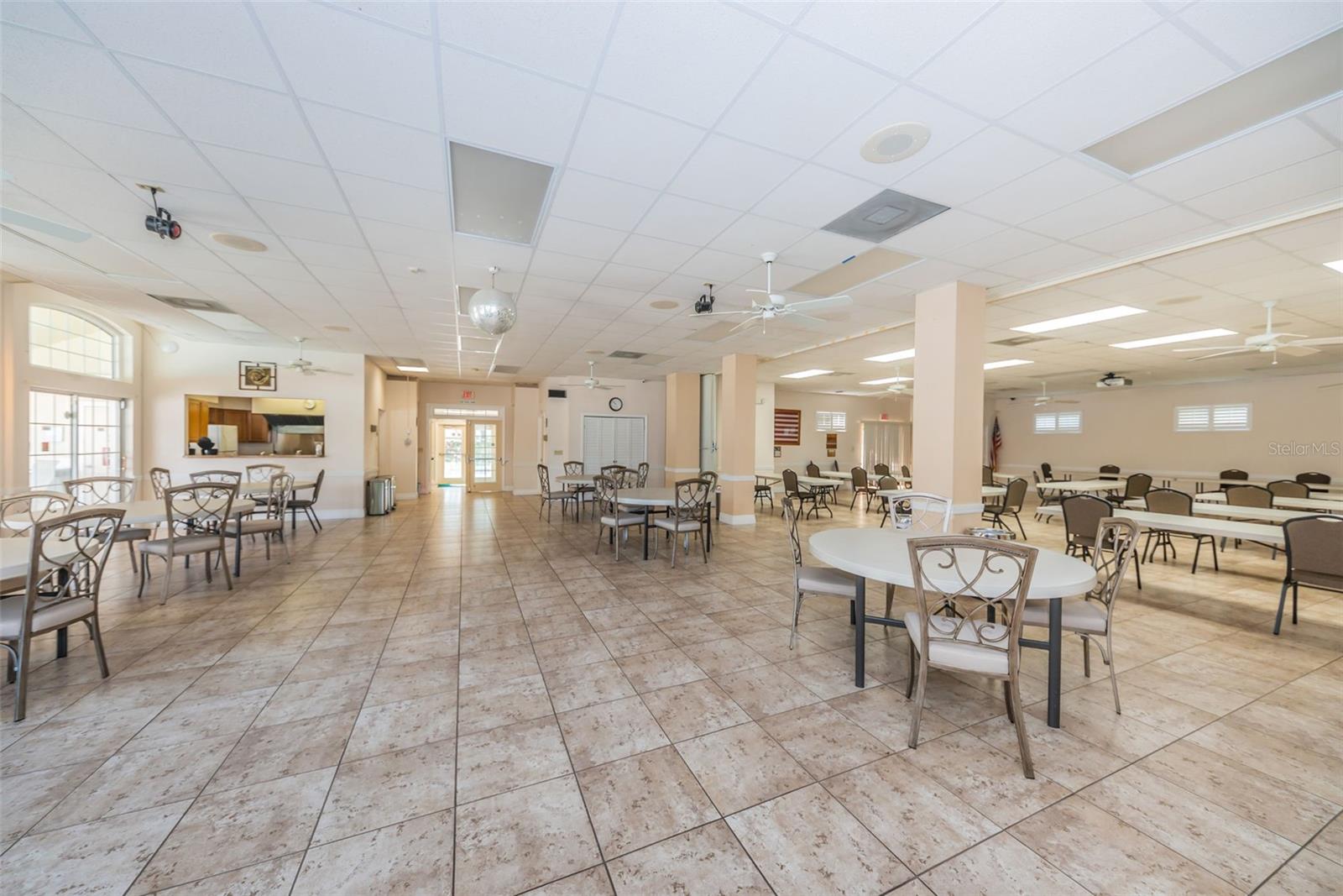 Image 31 of 60 For 7807 Hardwick Drive 123