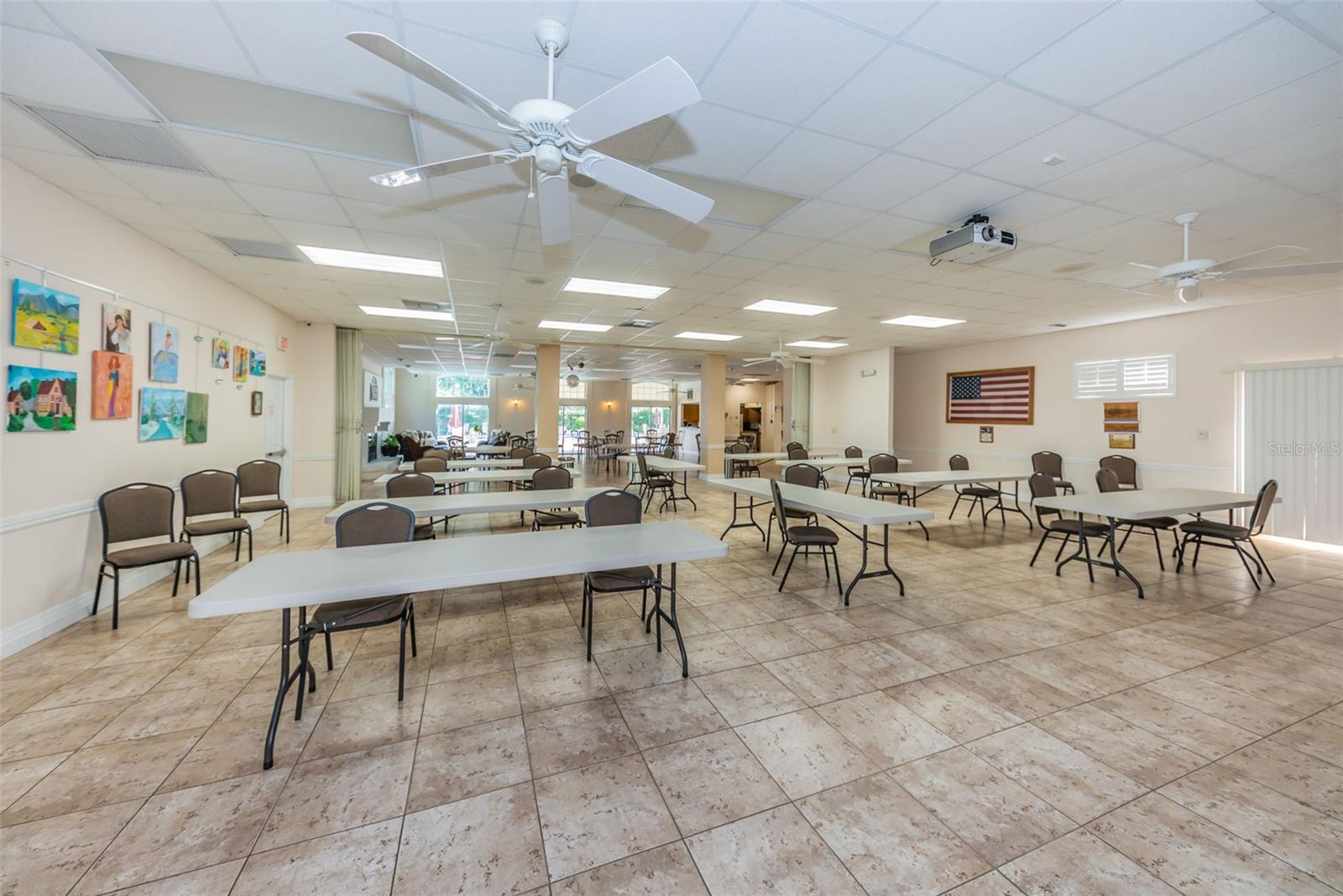 Image 35 of 60 For 7807 Hardwick Drive 123