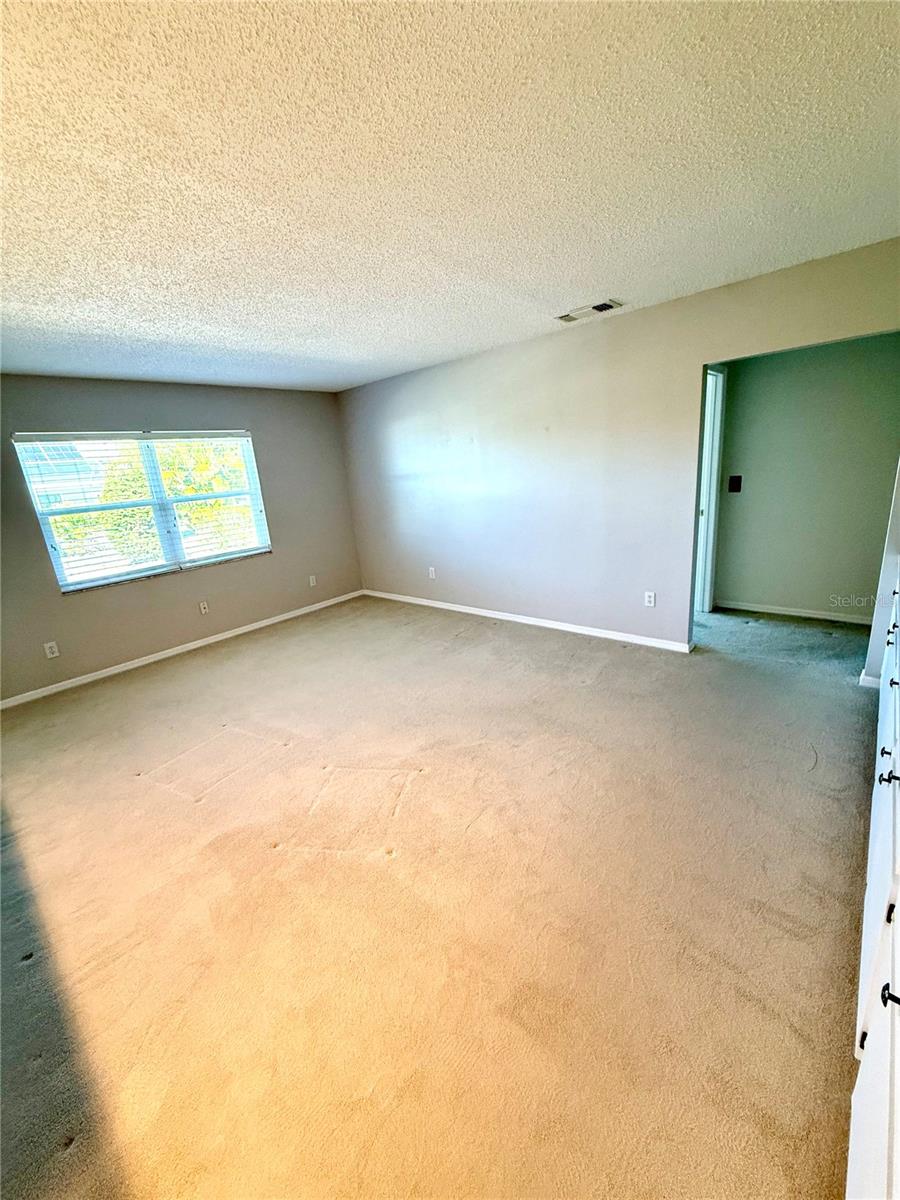 Image 13 of 27 For 657 Fort Duquesna Drive