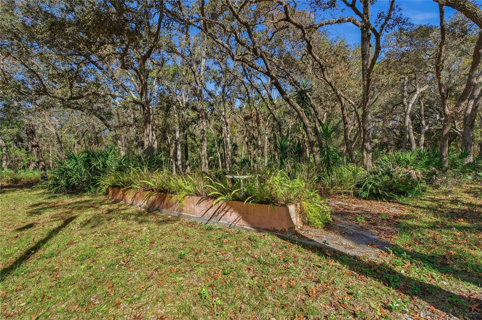 Listing photo id 15 for 11130 Chicago Avenue