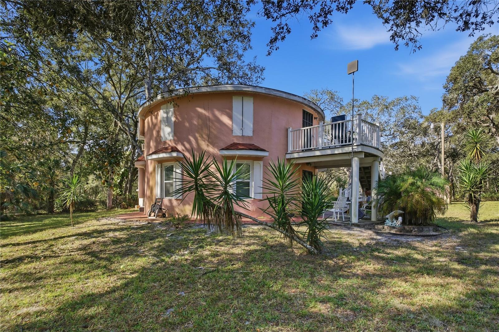 Listing photo id 1 for 11130 Chicago Avenue