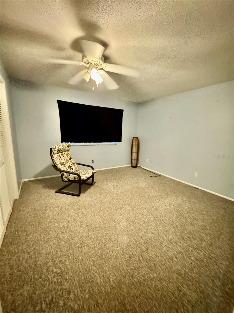 Image 11 of 20 For 7 Moser Court N