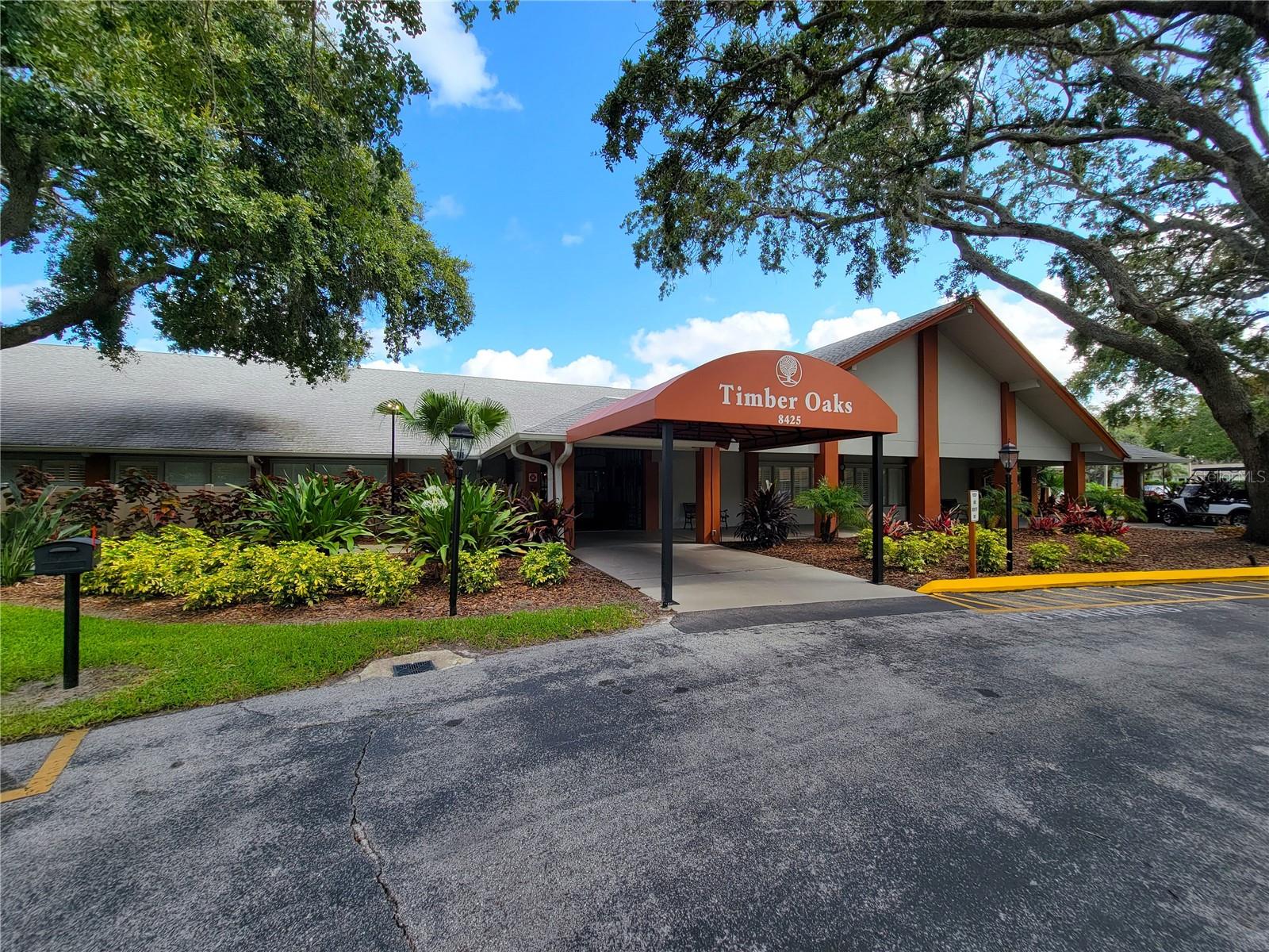 Listing photo id 25 for 11203 Pembridge Court 1