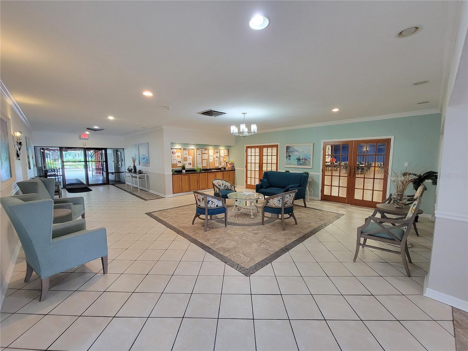 Listing photo id 28 for 11203 Pembridge Court 1