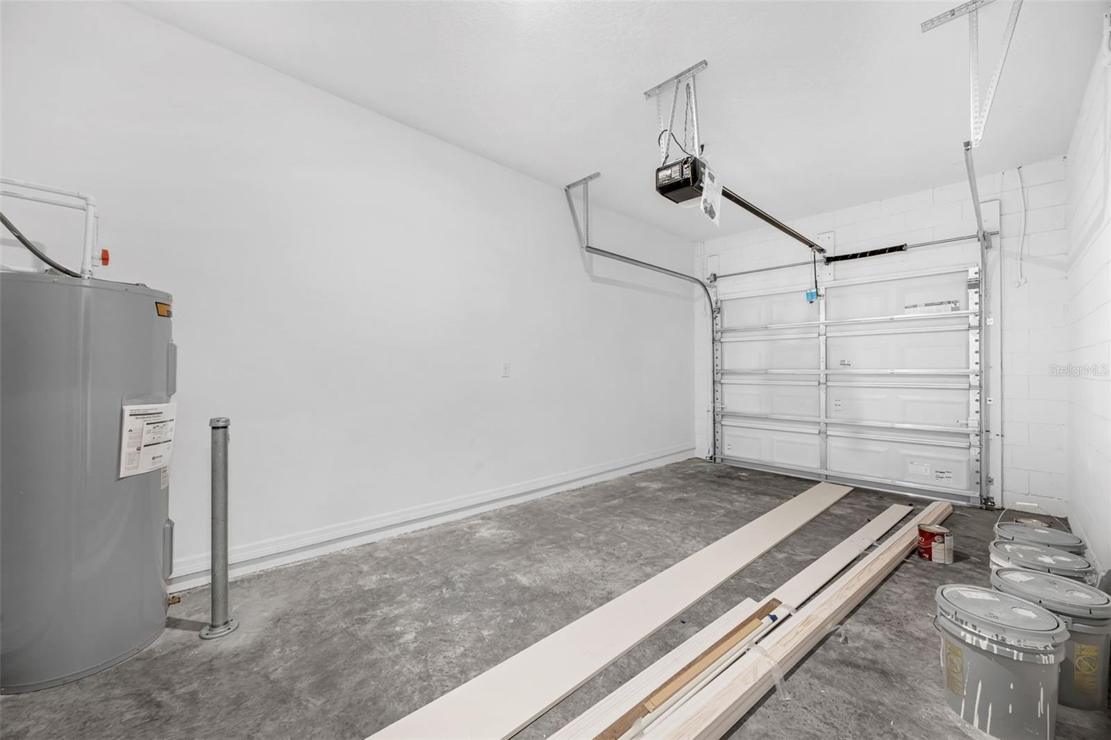 Image 36 of 40 For 729 Maple Oak Drive