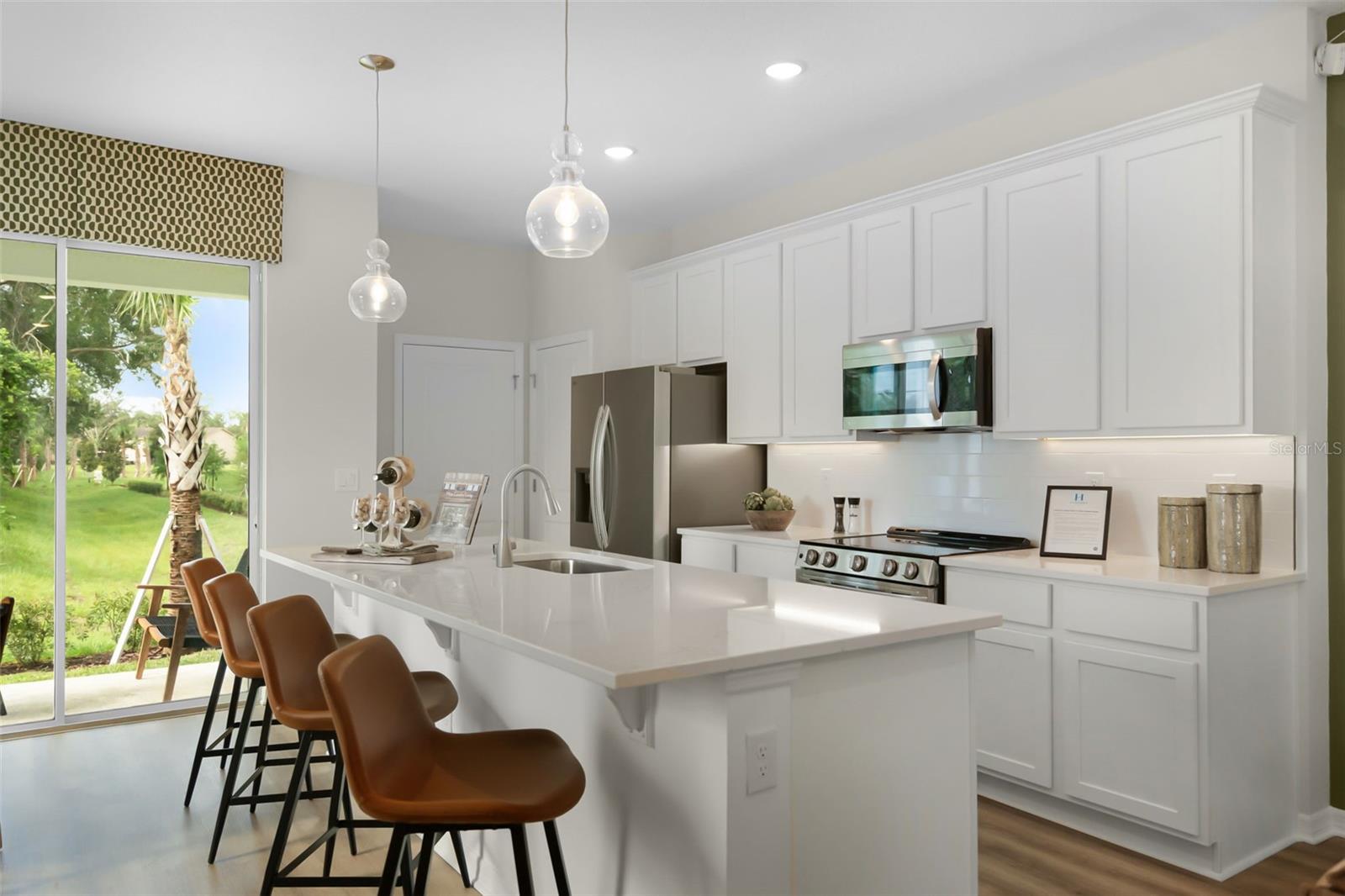 Image 8 of 40 For 729 Maple Oak Drive