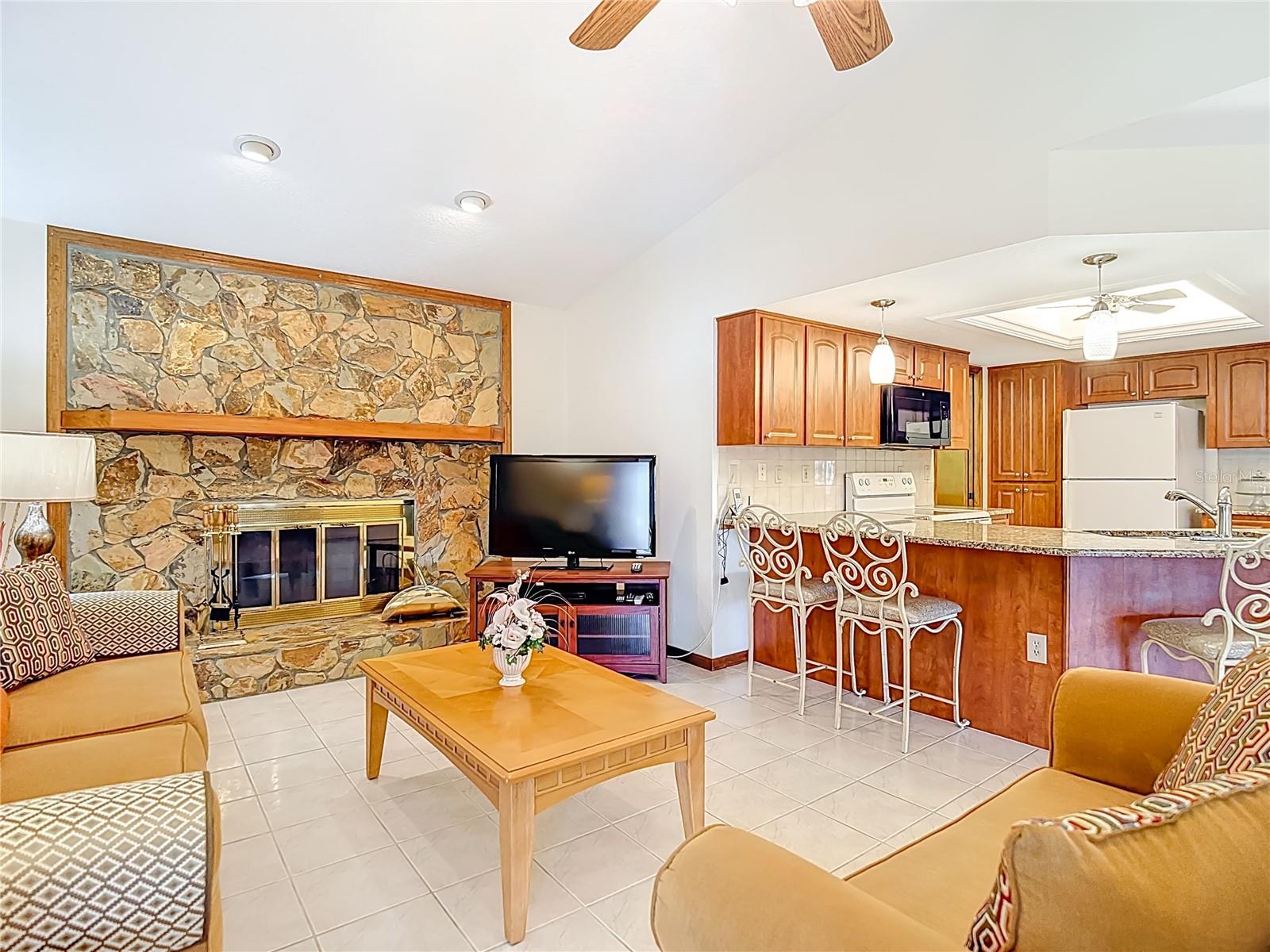 Listing photo id 19 for 133 Canby Circle