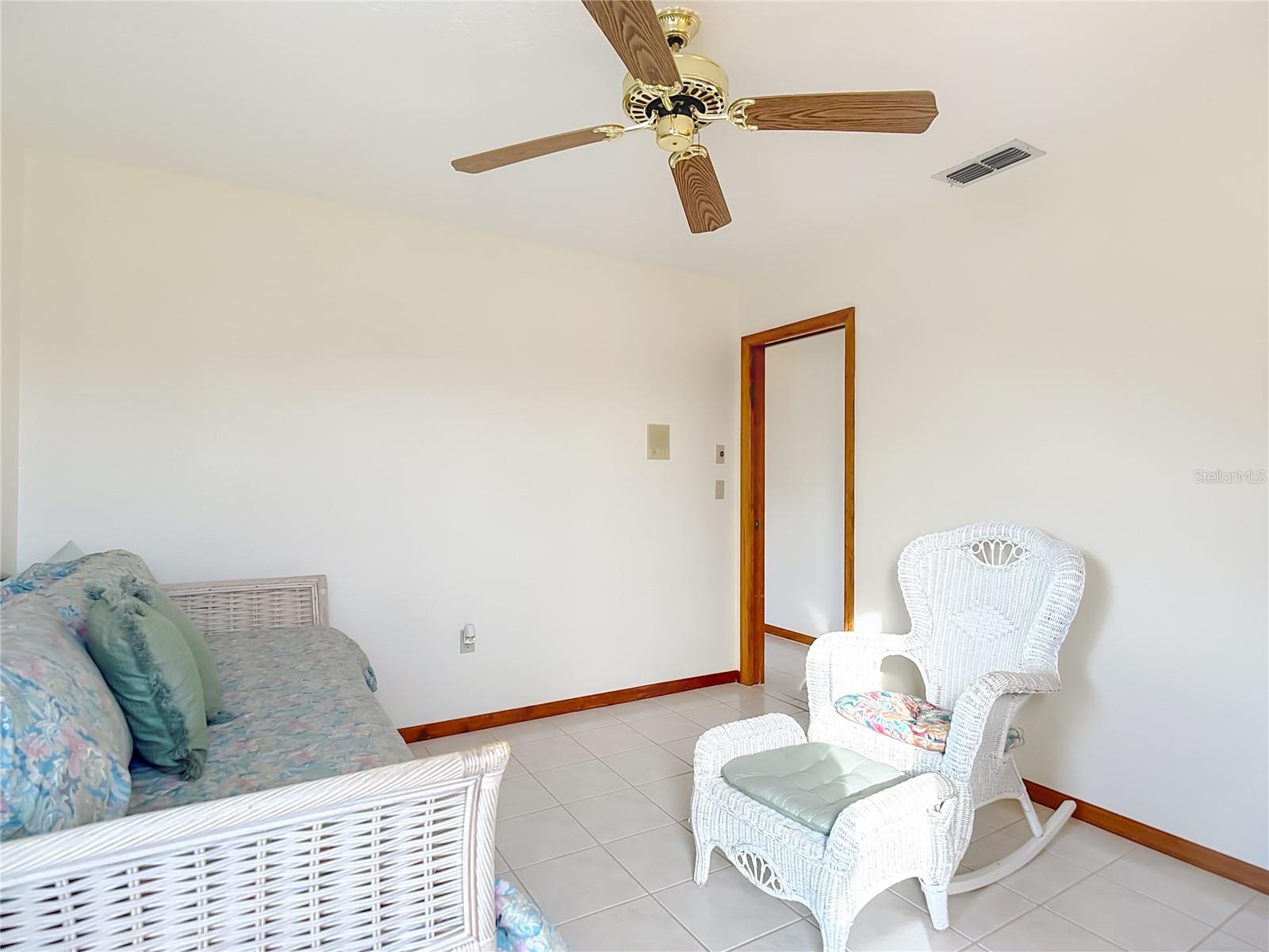 Listing photo id 30 for 133 Canby Circle