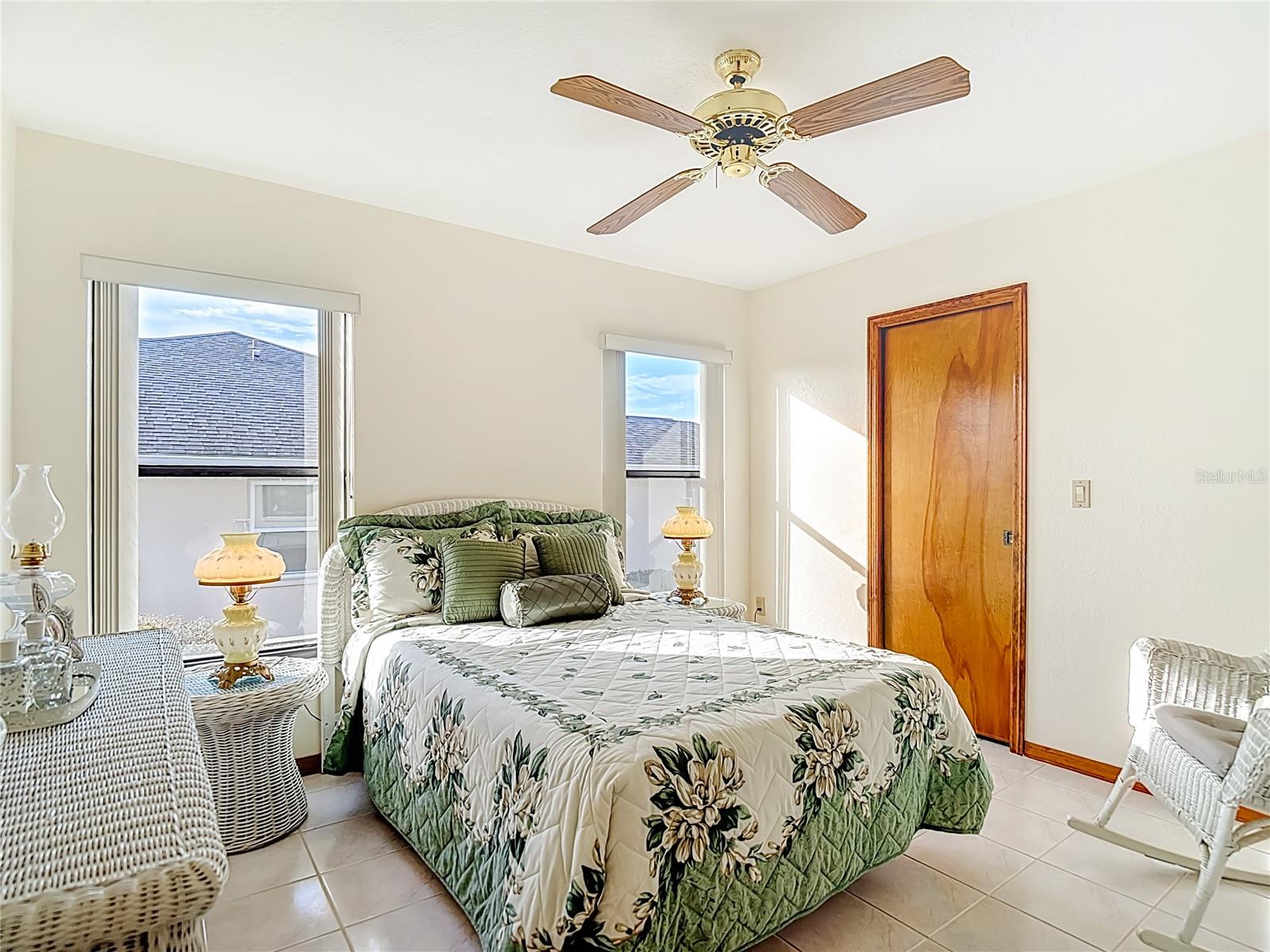 Listing photo id 36 for 133 Canby Circle