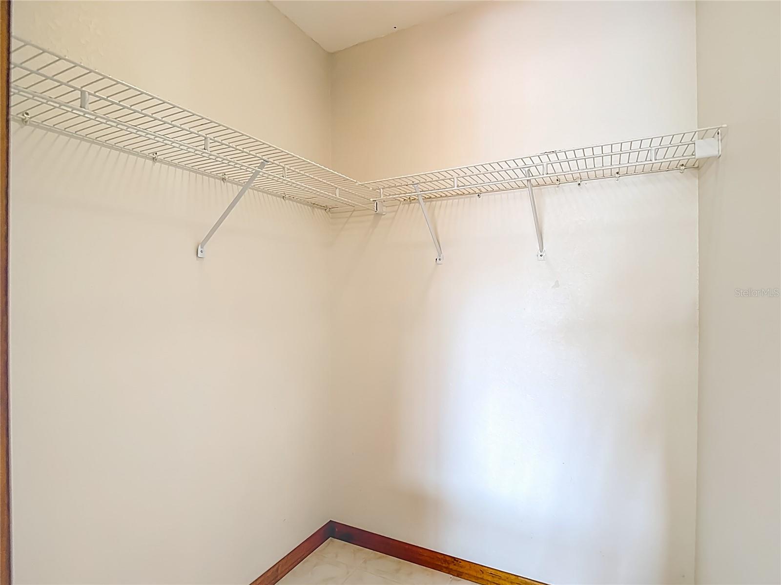 Listing photo id 50 for 133 Canby Circle