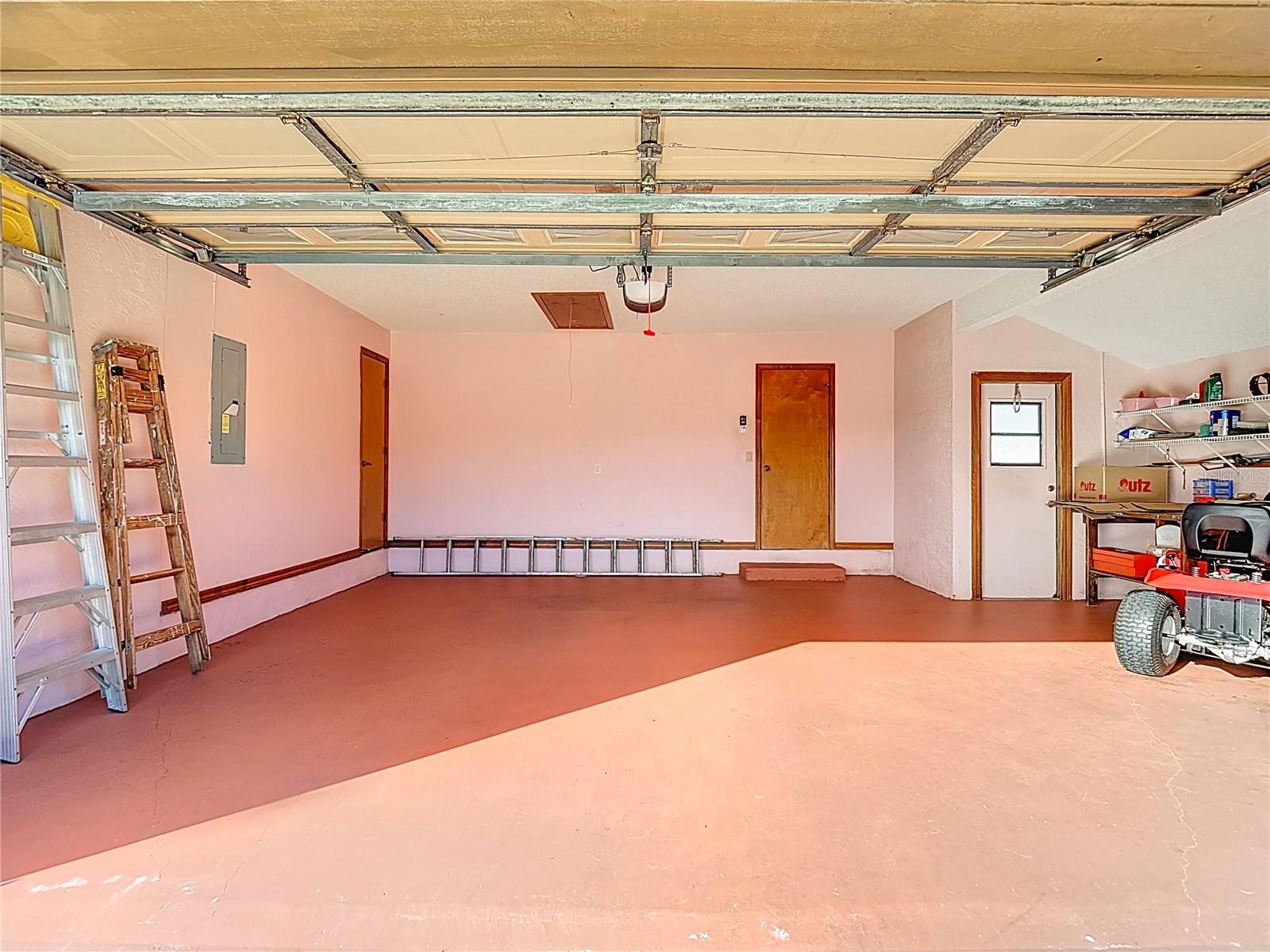 Listing photo id 53 for 133 Canby Circle