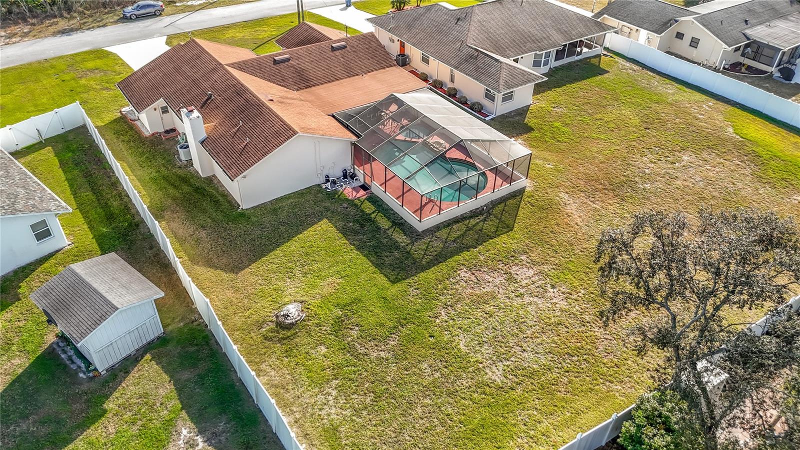 Listing photo id 67 for 133 Canby Circle