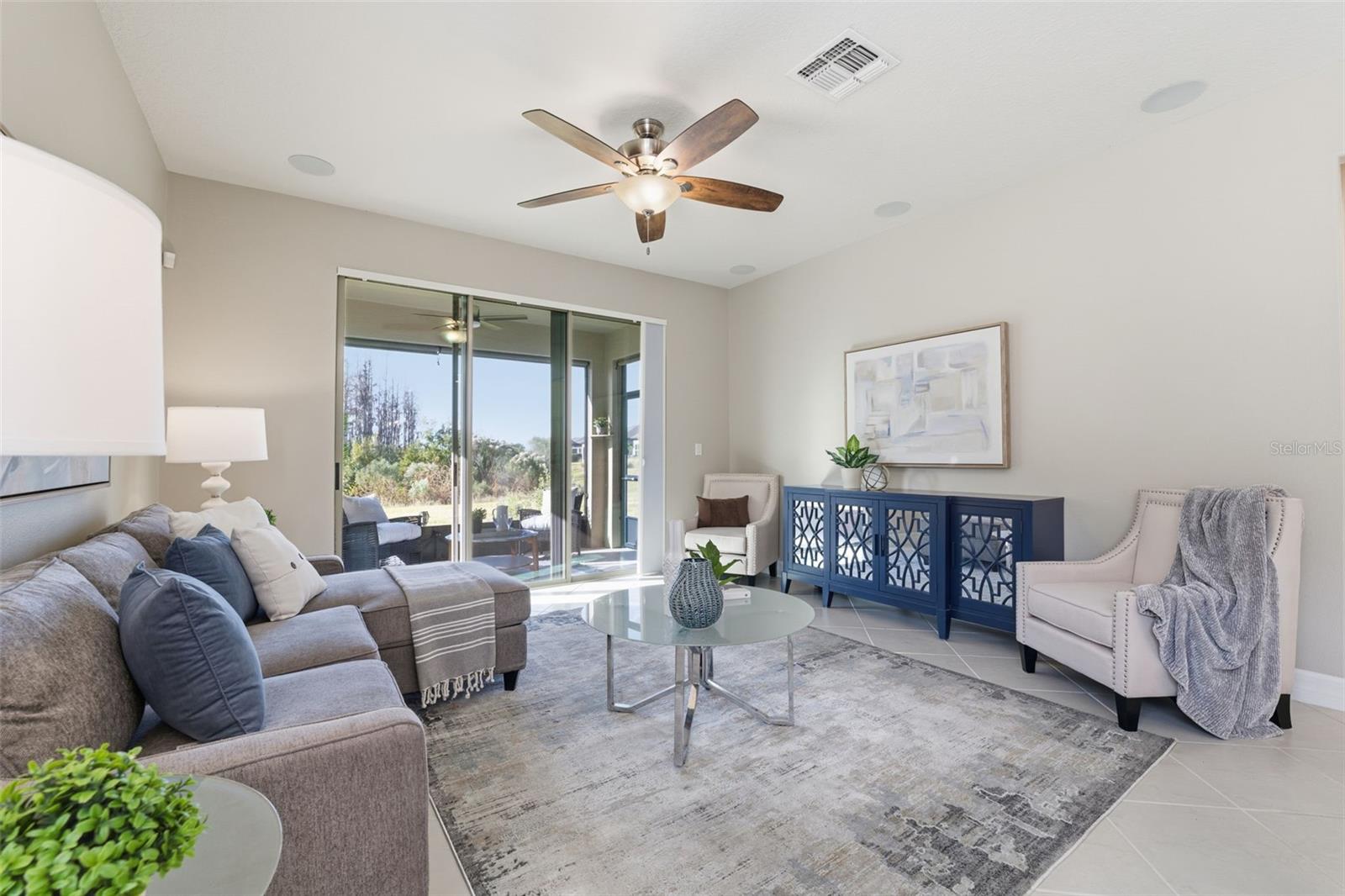 Image 11 of 33 For 19440 Ship Wheel Way