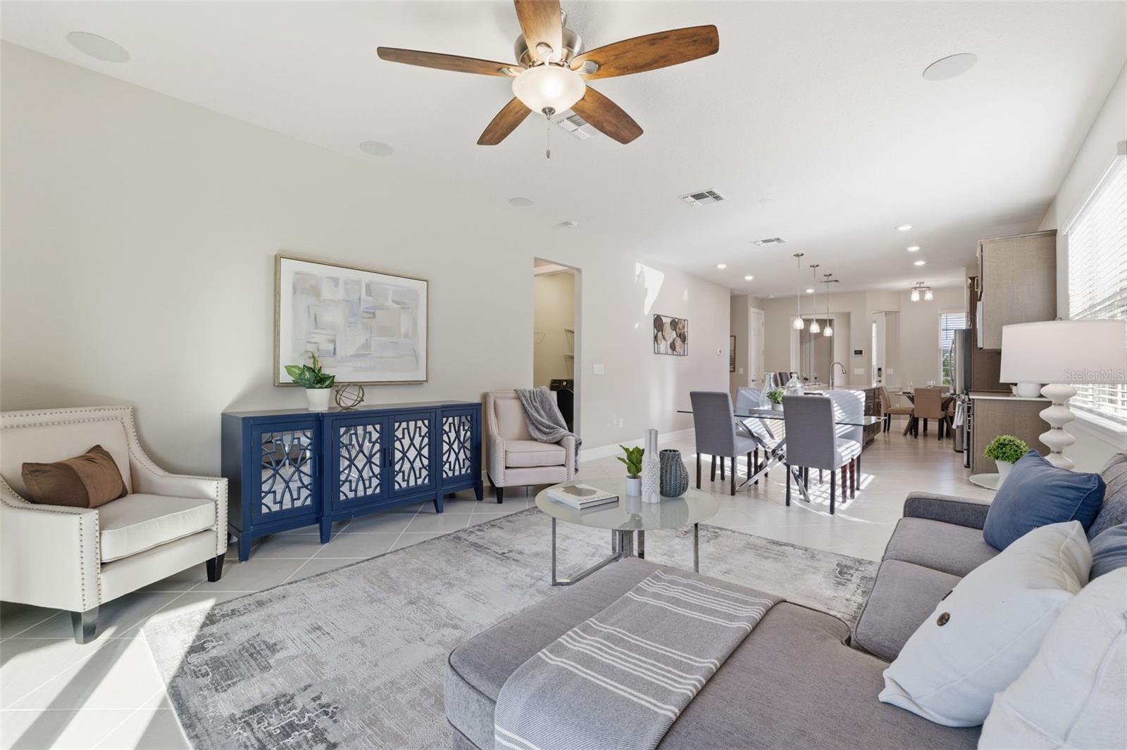 Image 13 of 33 For 19440 Ship Wheel Way