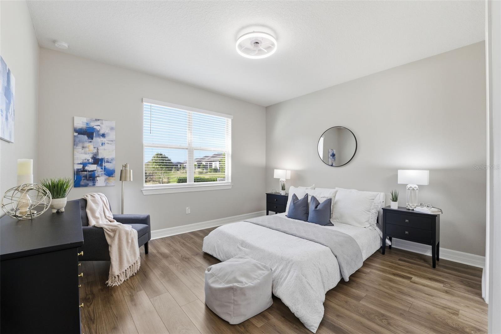 Image 14 of 33 For 19440 Ship Wheel Way