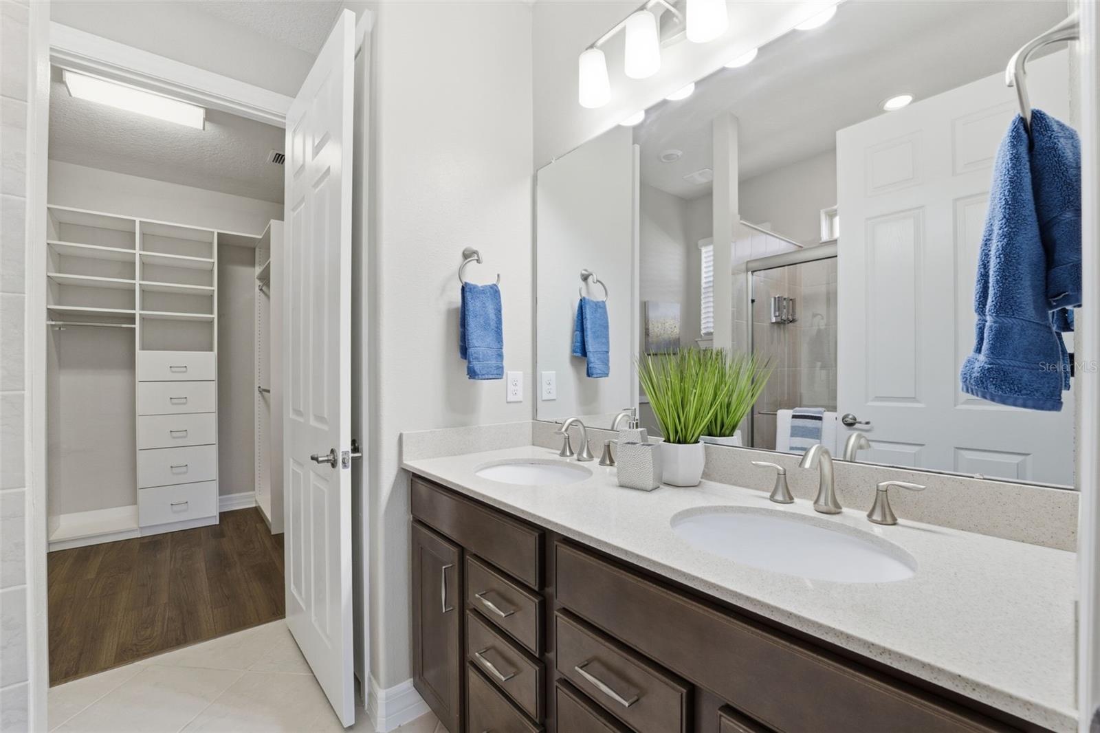 Image 16 of 33 For 19440 Ship Wheel Way