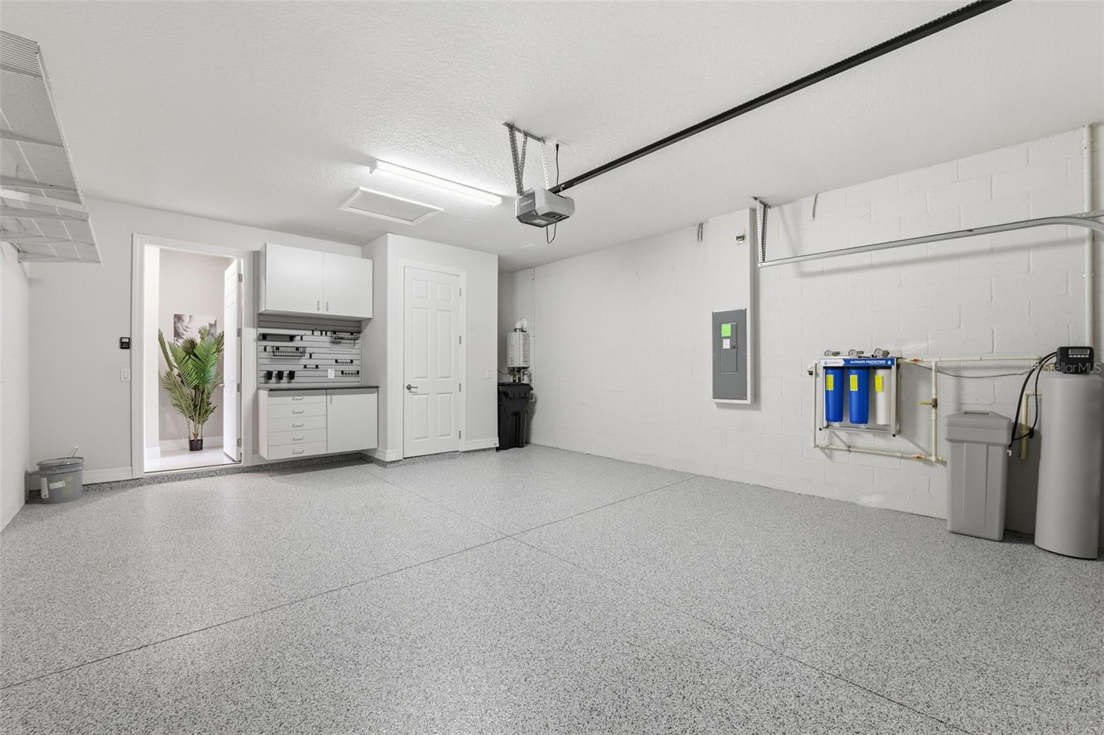 Image 22 of 33 For 19440 Ship Wheel Way