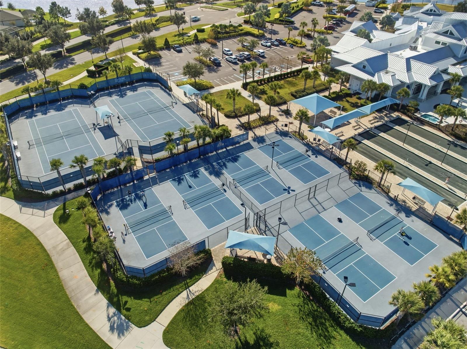 Image 32 of 33 For 19440 Ship Wheel Way