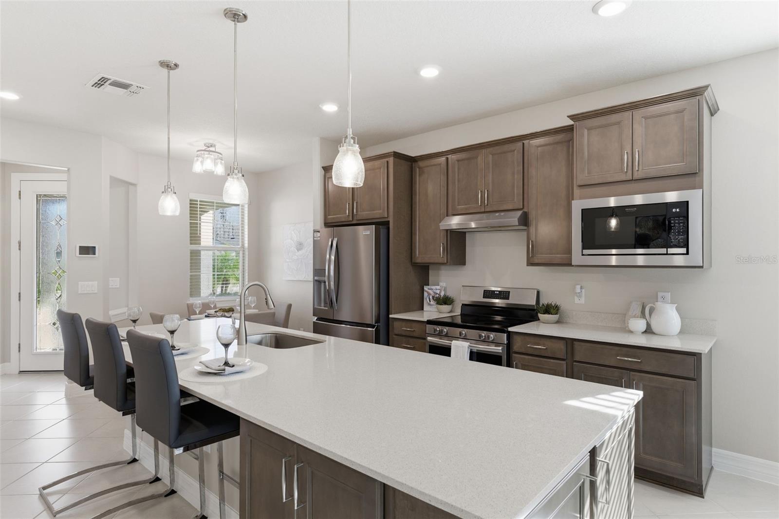 Image 8 of 33 For 19440 Ship Wheel Way