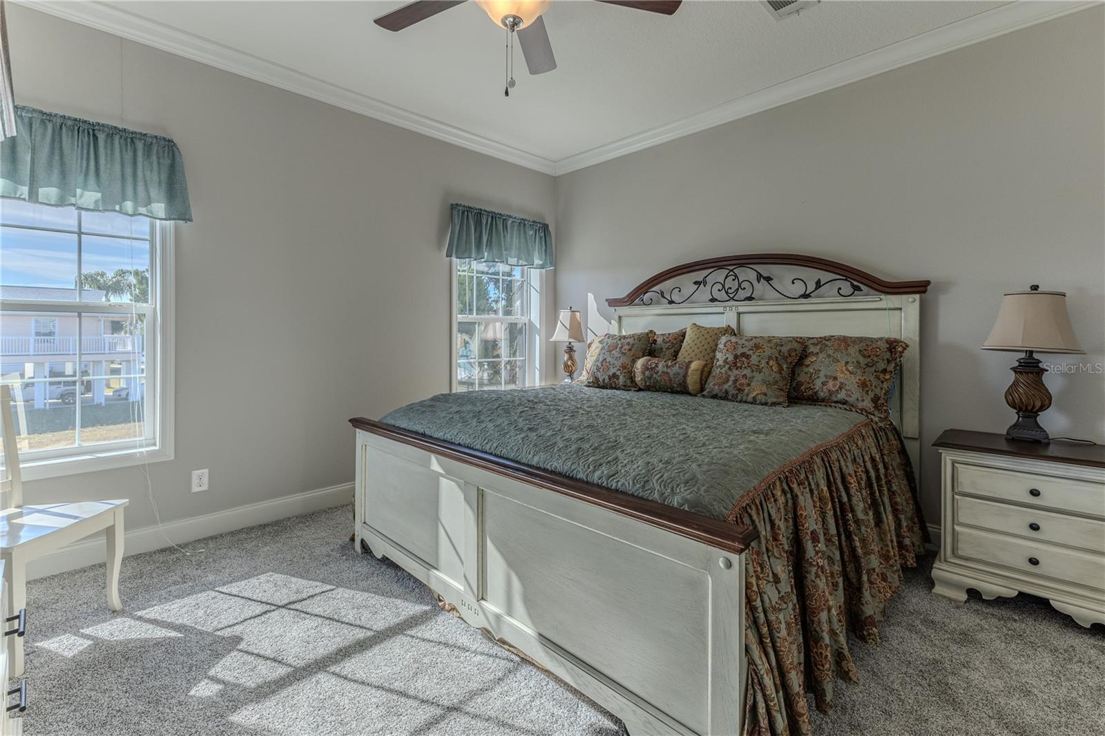 Image 31 of 64 For 3356 Oleander Drive