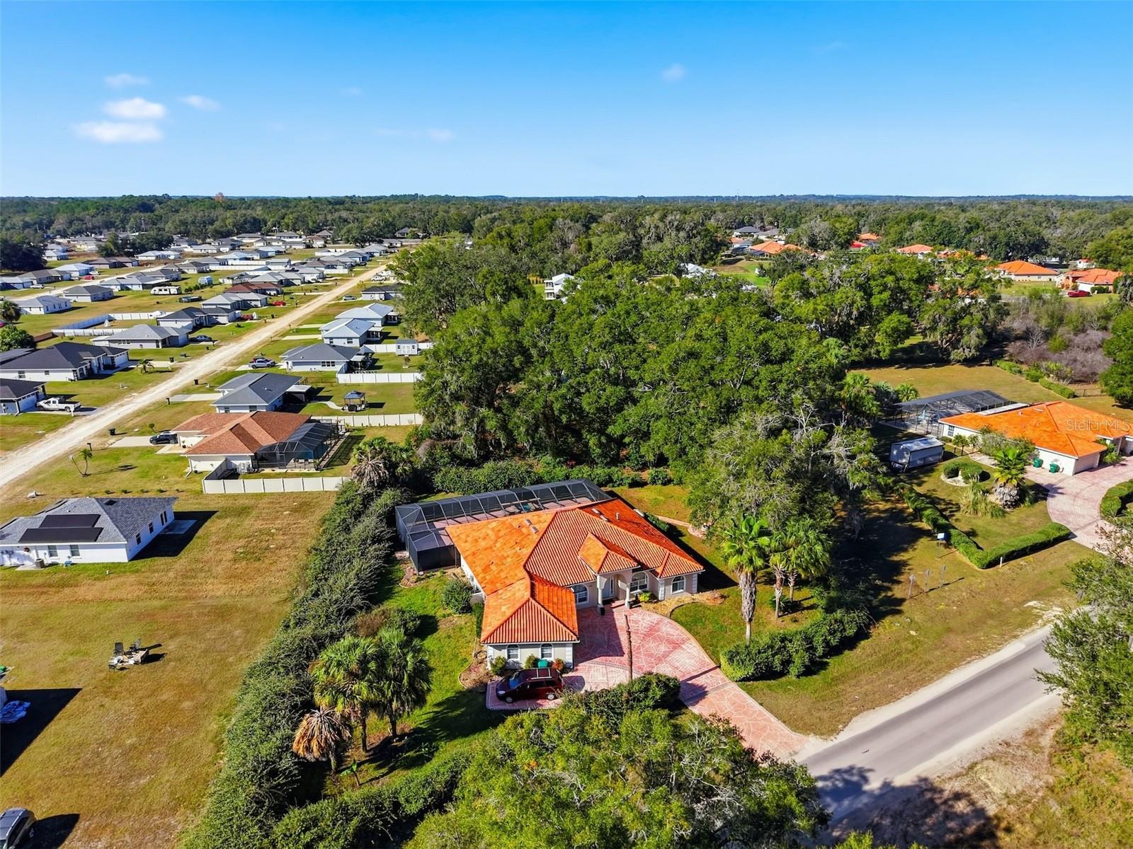 Image 58 of 64 For 186 Crestwood Avenue