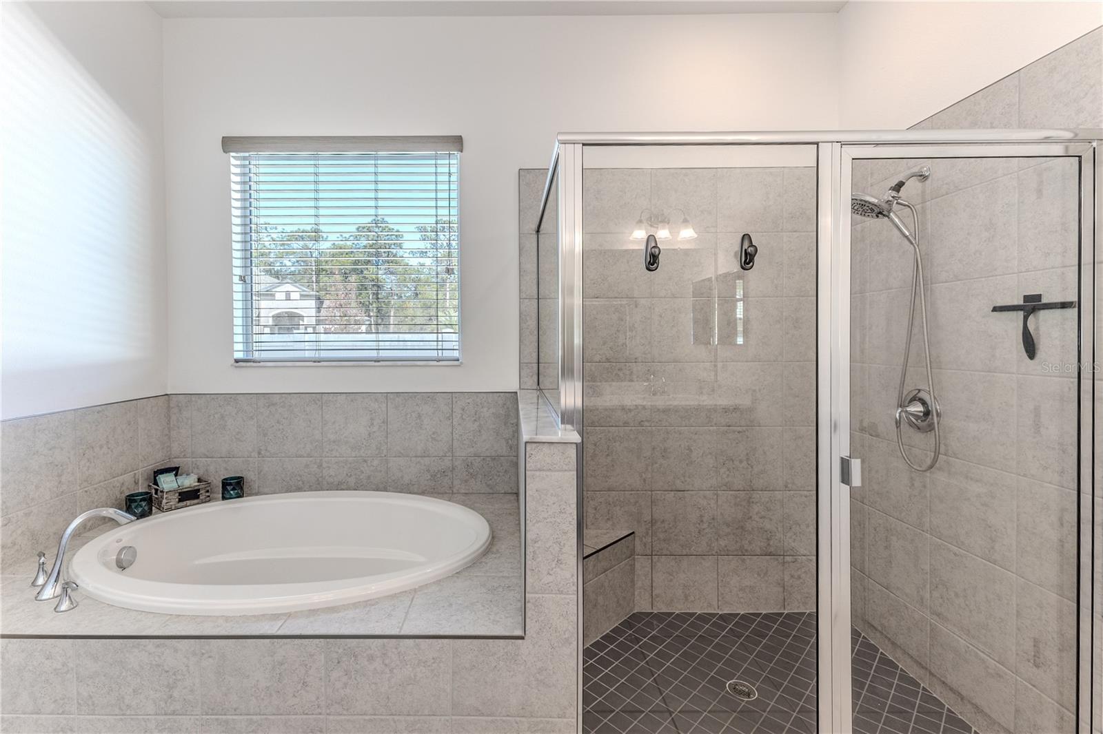 Image 32 of 55 For 1252 Kelsa Anne Drive