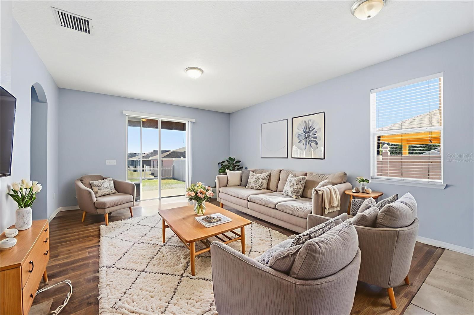 Image 10 of 56 For 30726 Water Lily Drive