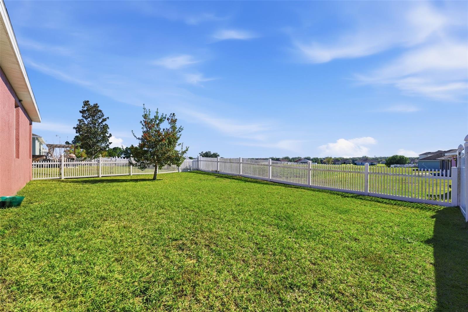 Image 24 of 56 For 30726 Water Lily Drive