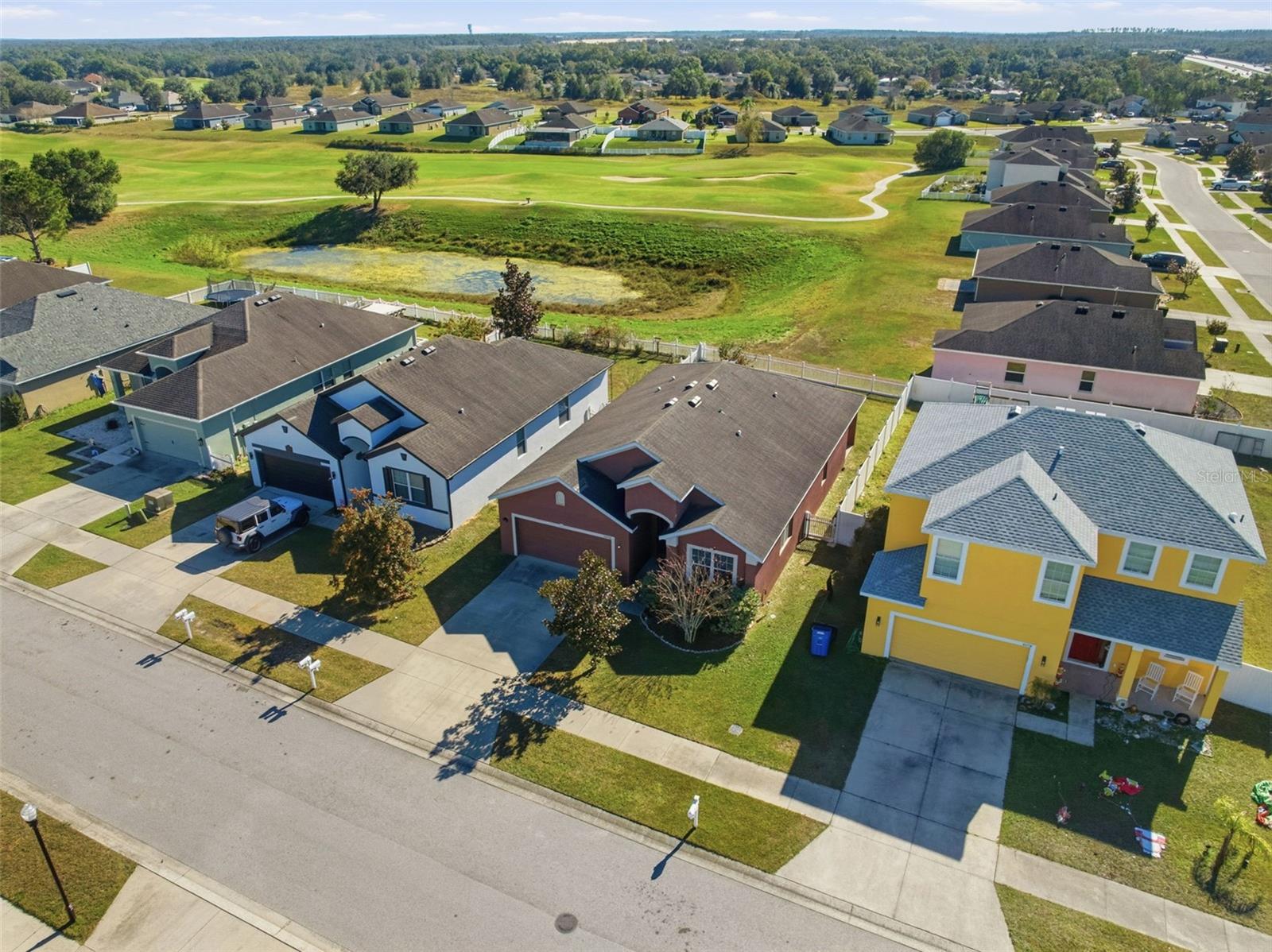 Image 31 of 56 For 30726 Water Lily Drive