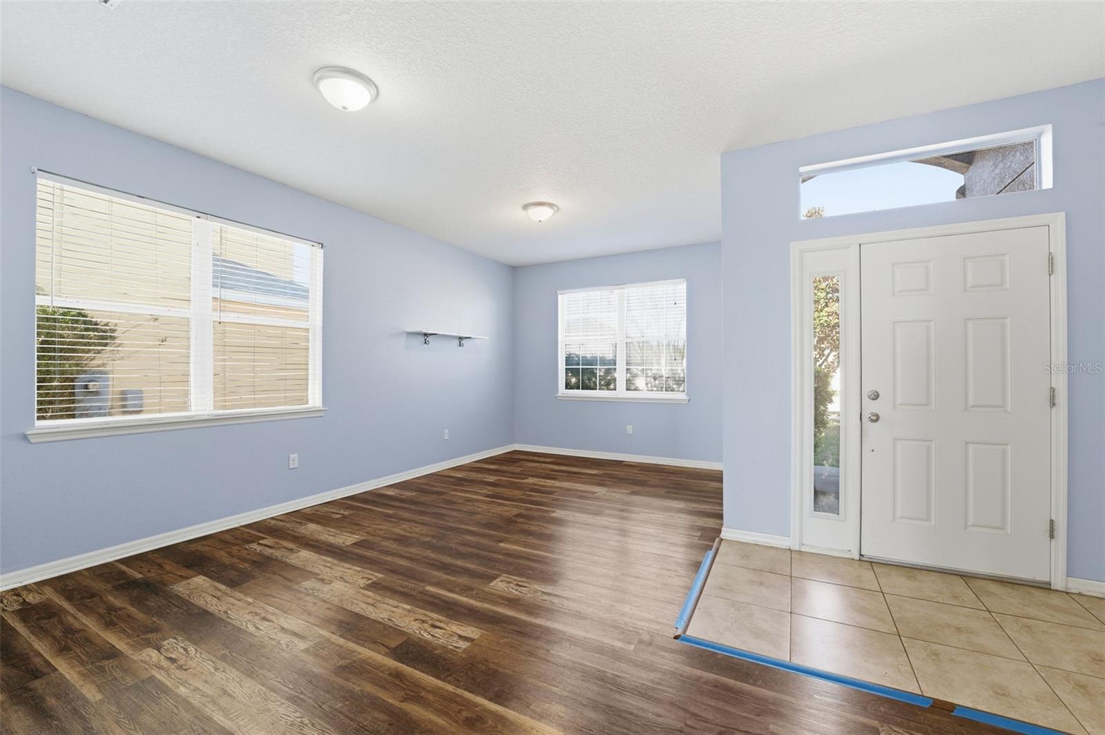 Image 4 of 56 For 30726 Water Lily Drive