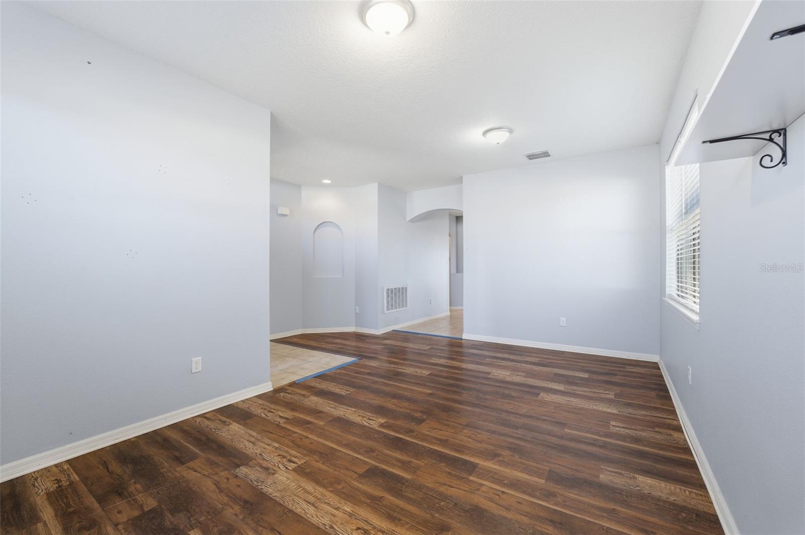 Image 47 of 56 For 30726 Water Lily Drive