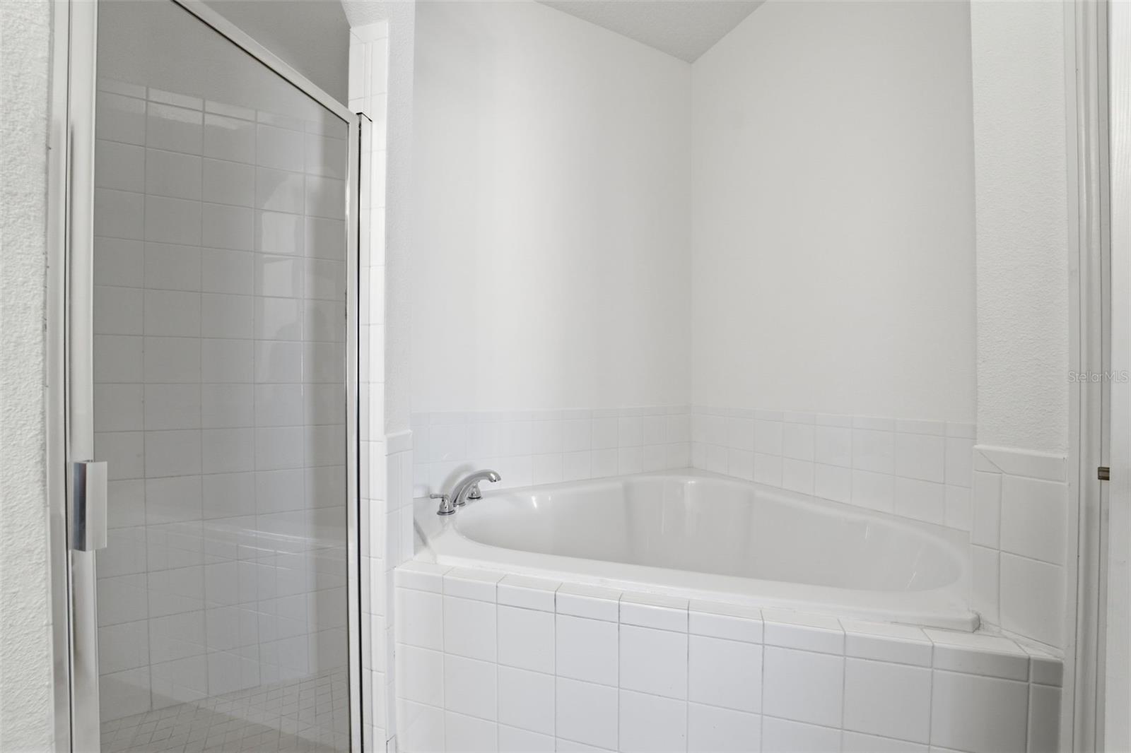 Image 52 of 56 For 30726 Water Lily Drive