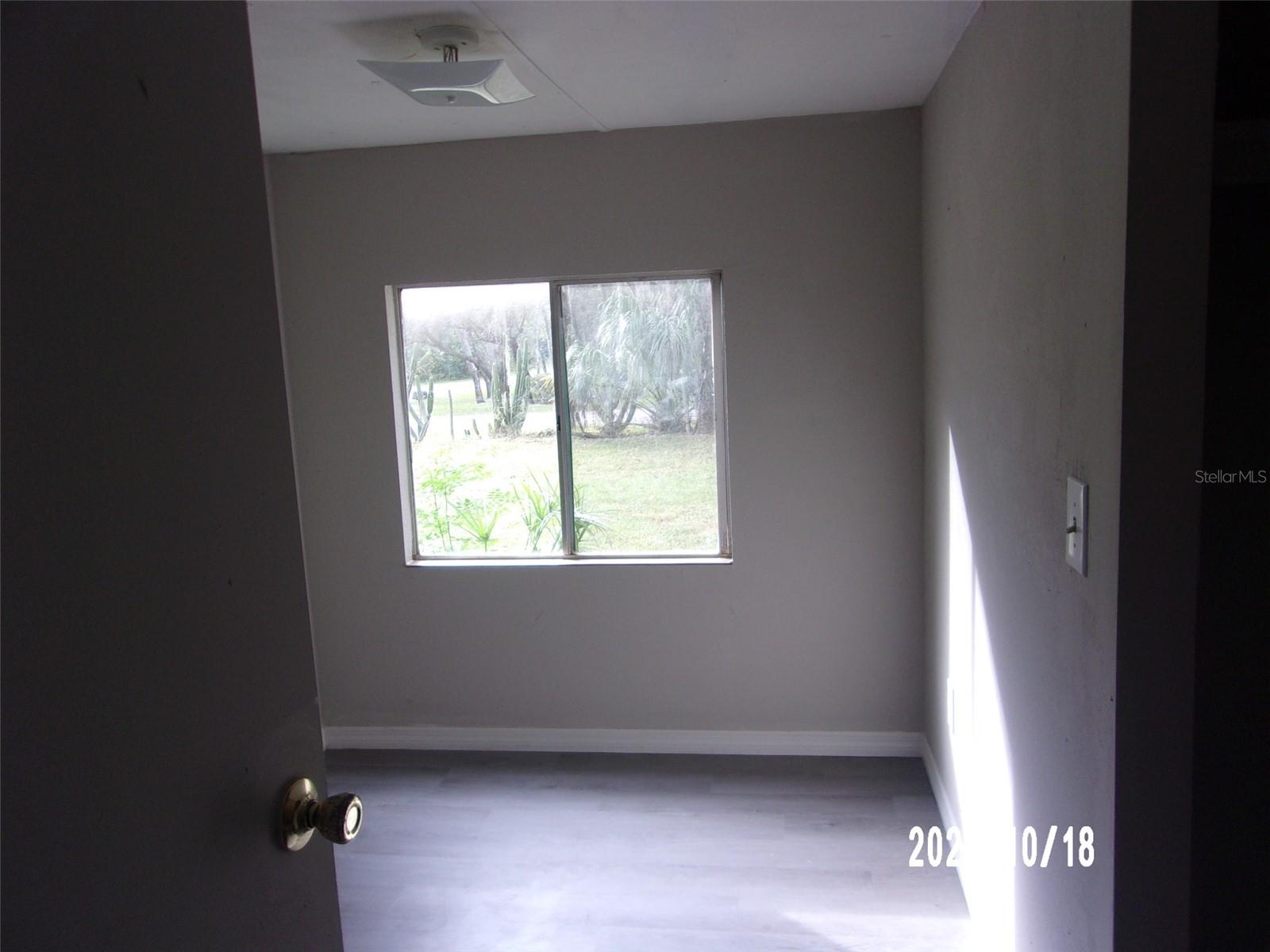 Listing photo id 16 for 11105 Pinto Drive