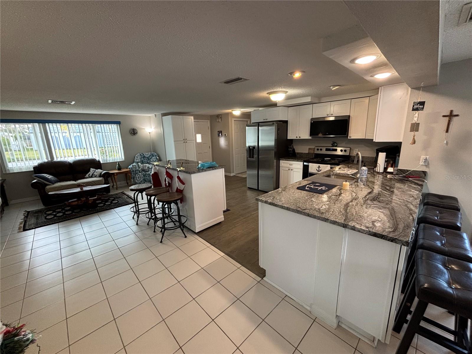 Image 4 of 24 For 4926 Shell Stream Boulevard