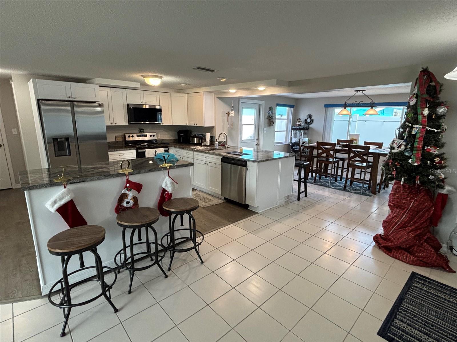 Image 7 of 24 For 4926 Shell Stream Boulevard