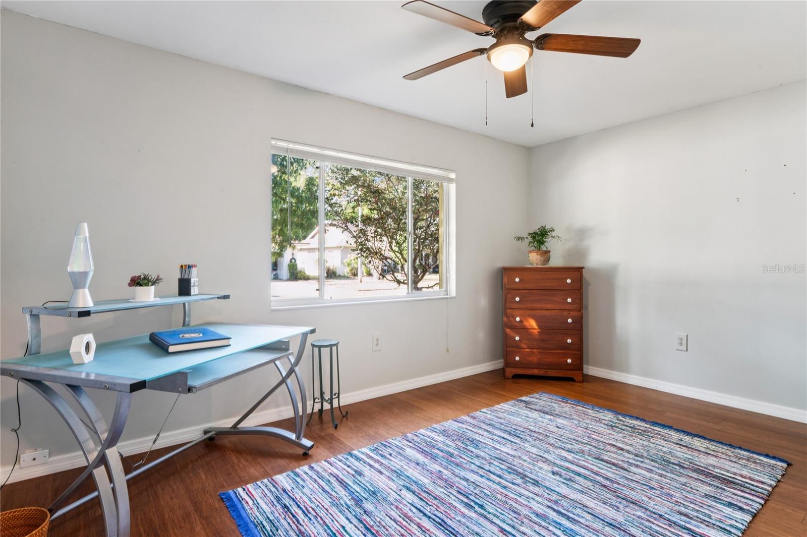 Listing photo id 30 for 12906 Sandburst Lane