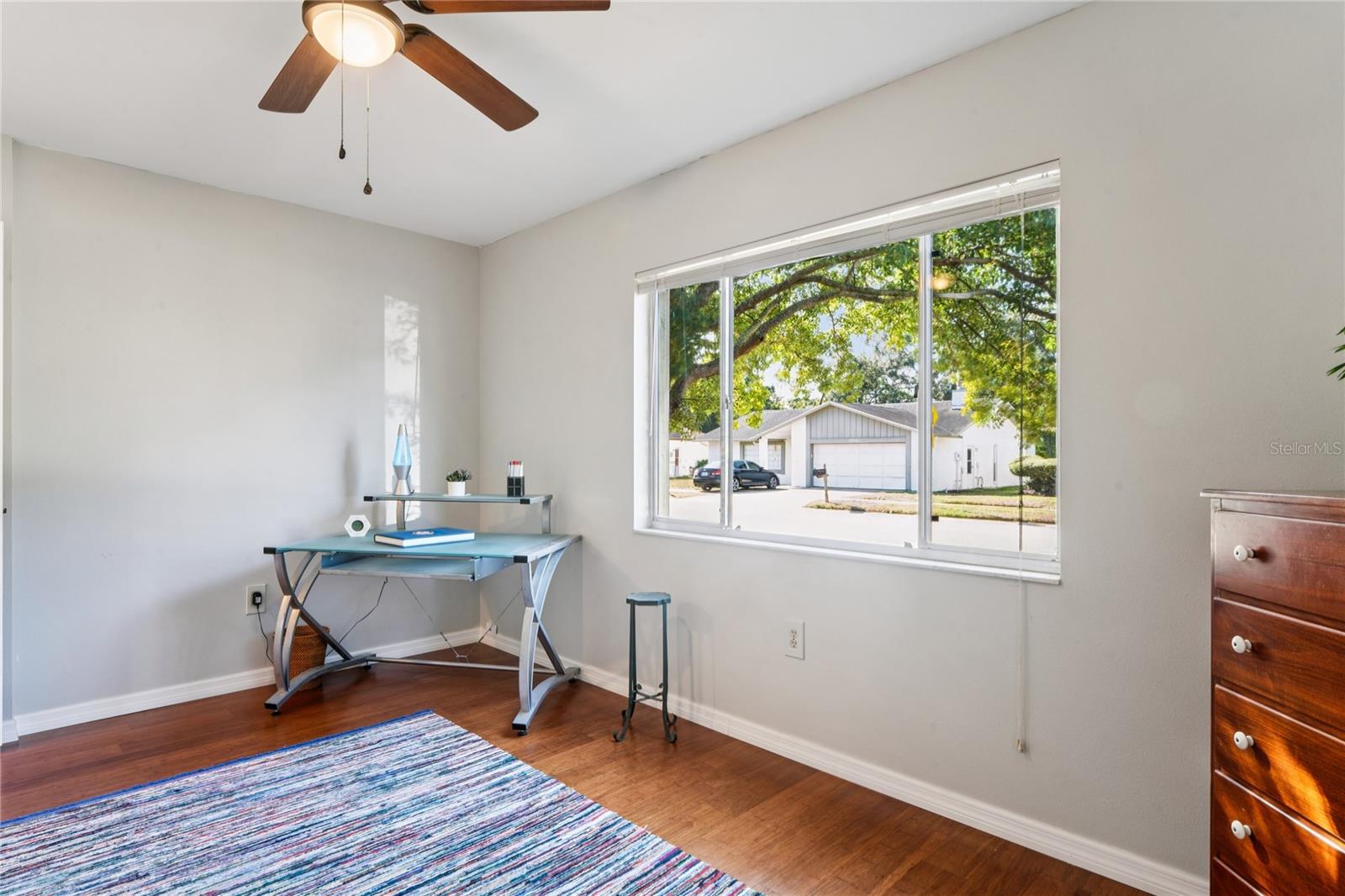 Listing photo id 31 for 12906 Sandburst Lane