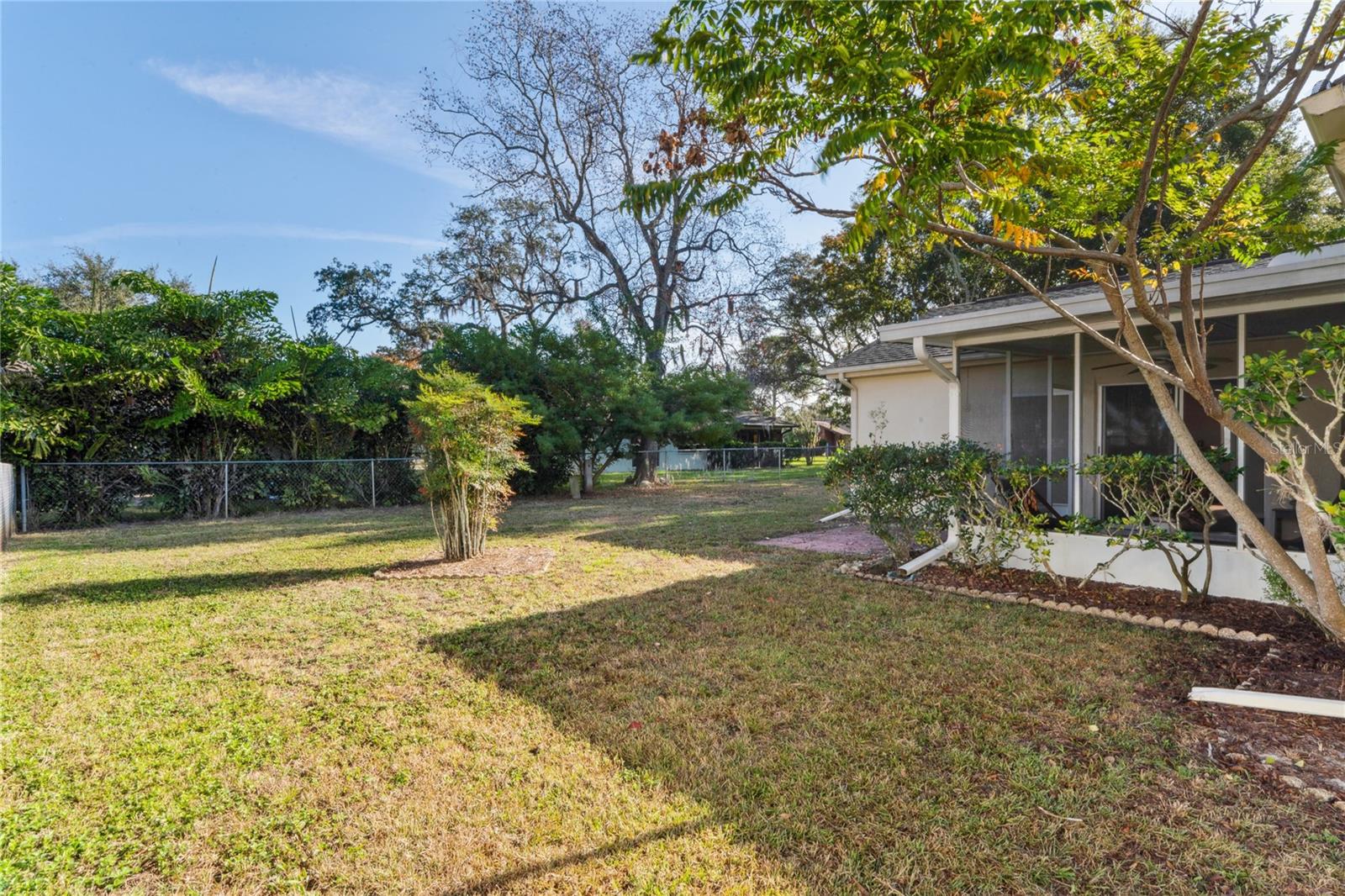 Listing photo id 39 for 12906 Sandburst Lane