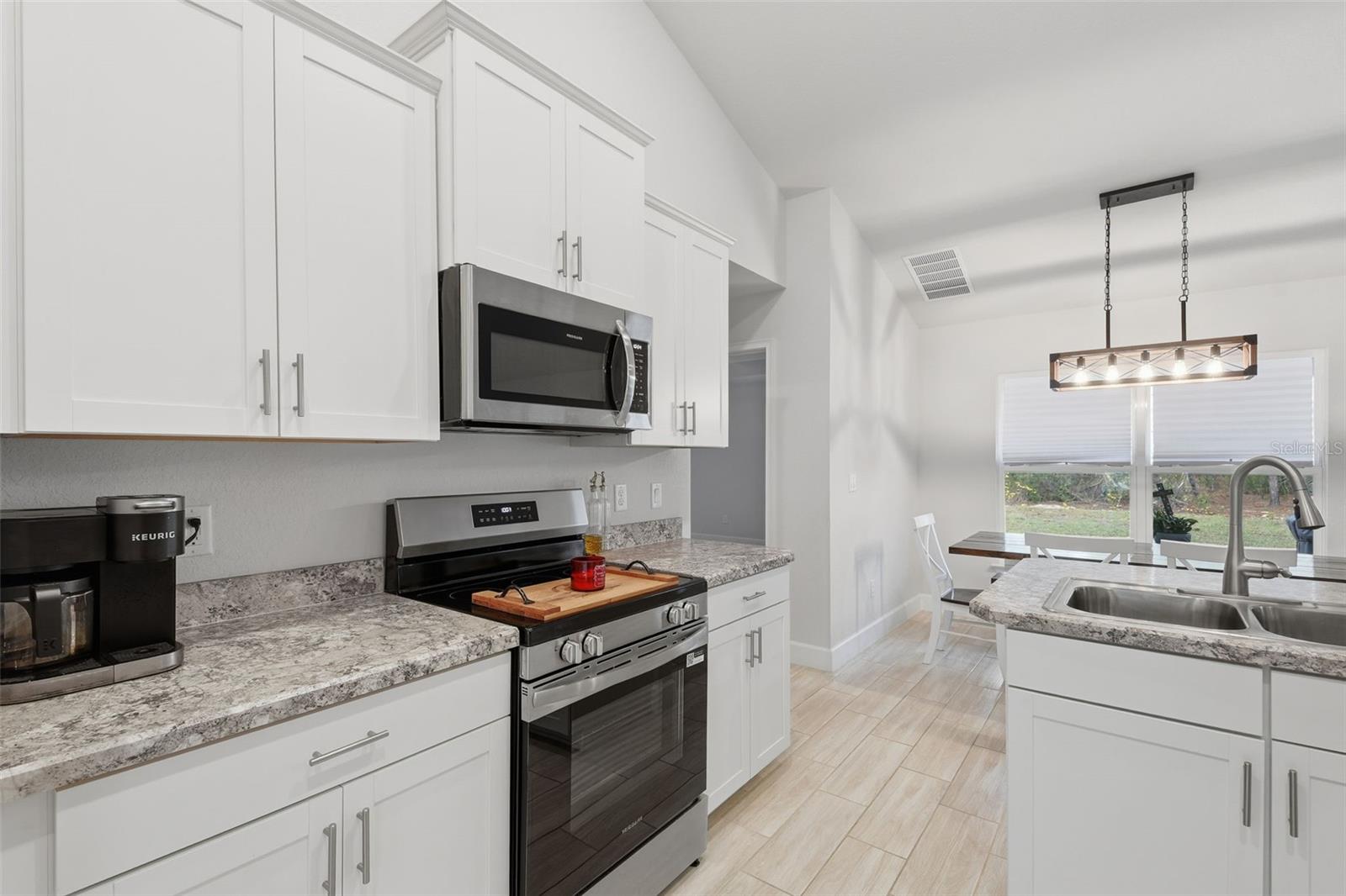 Image 23 of 81 For 14351 Carolina Chickadee Road