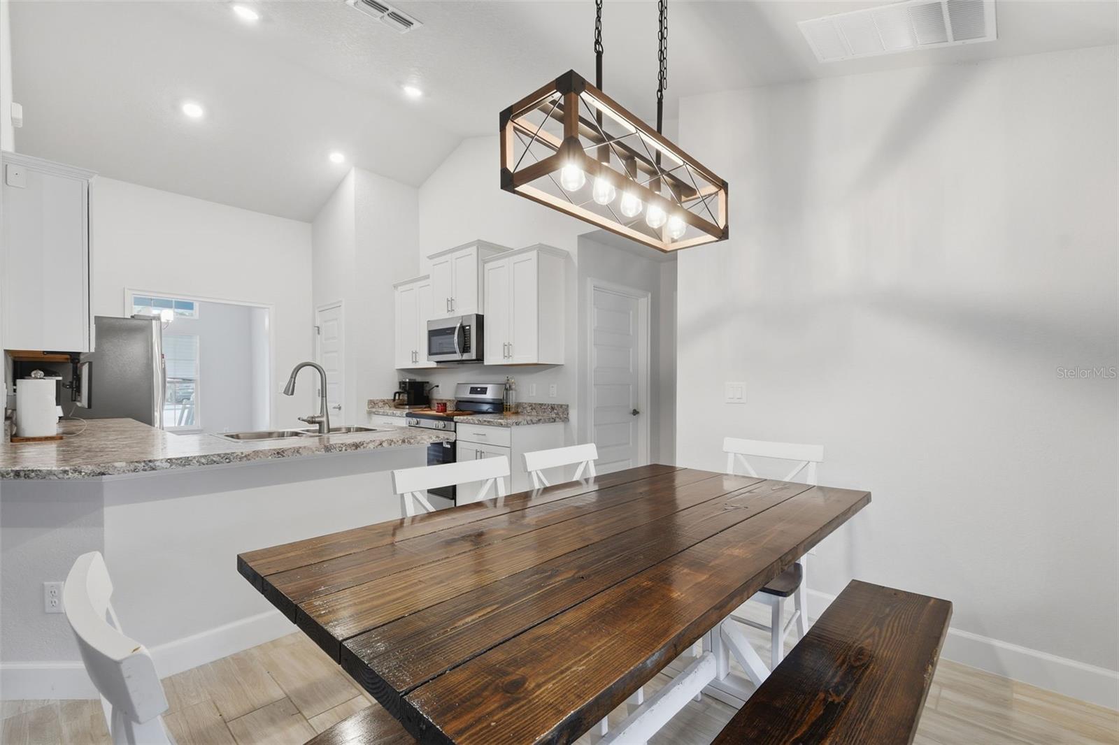 Image 27 of 81 For 14351 Carolina Chickadee Road