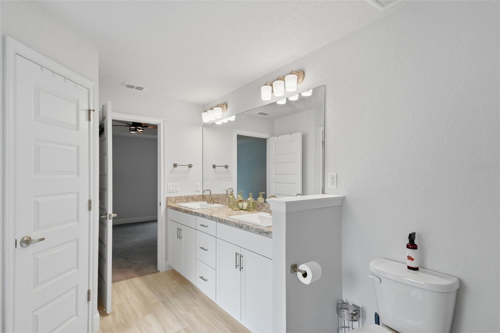 Image 47 of 81 For 14351 Carolina Chickadee Road