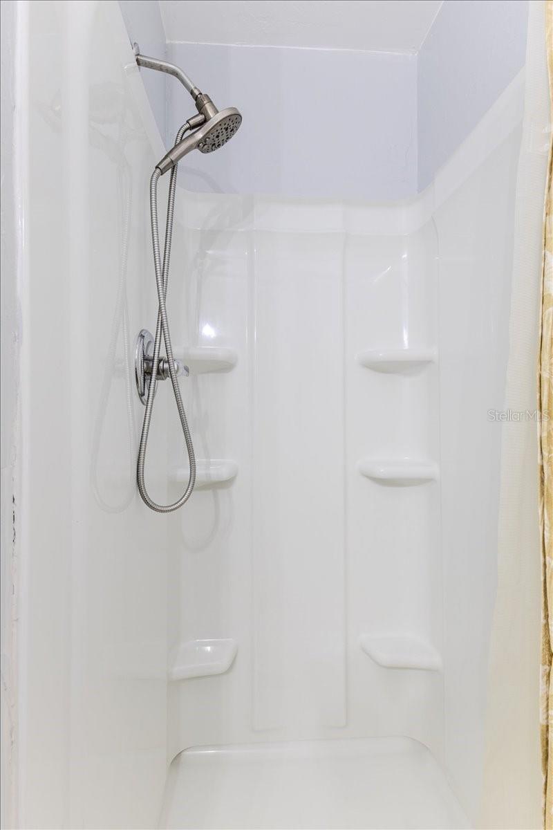 Image 28 of 48 For 5261 Circle Drive