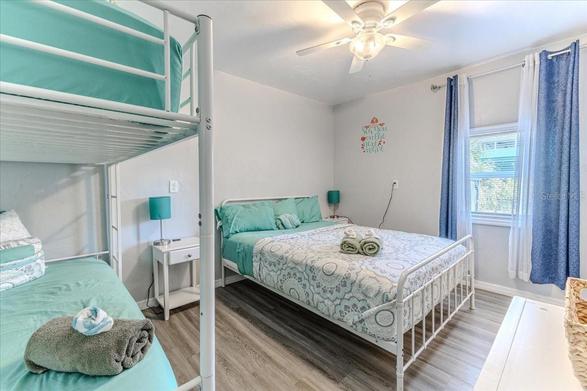 Image 35 of 48 For 5261 Circle Drive