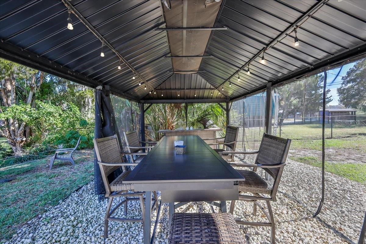 Image 7 of 48 For 5261 Circle Drive