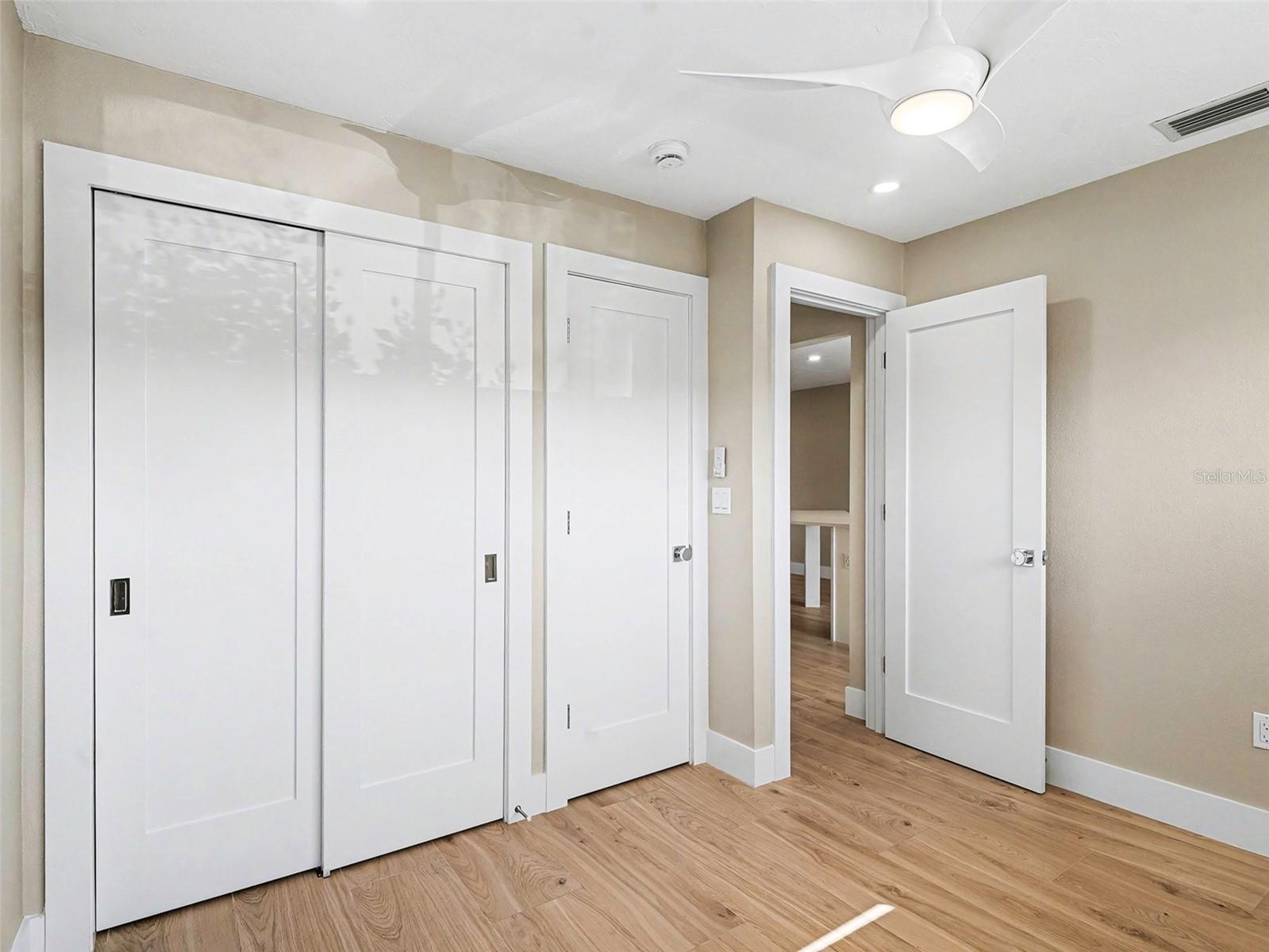 Image 17 of 48 For 2779 Woodgate Lane 33